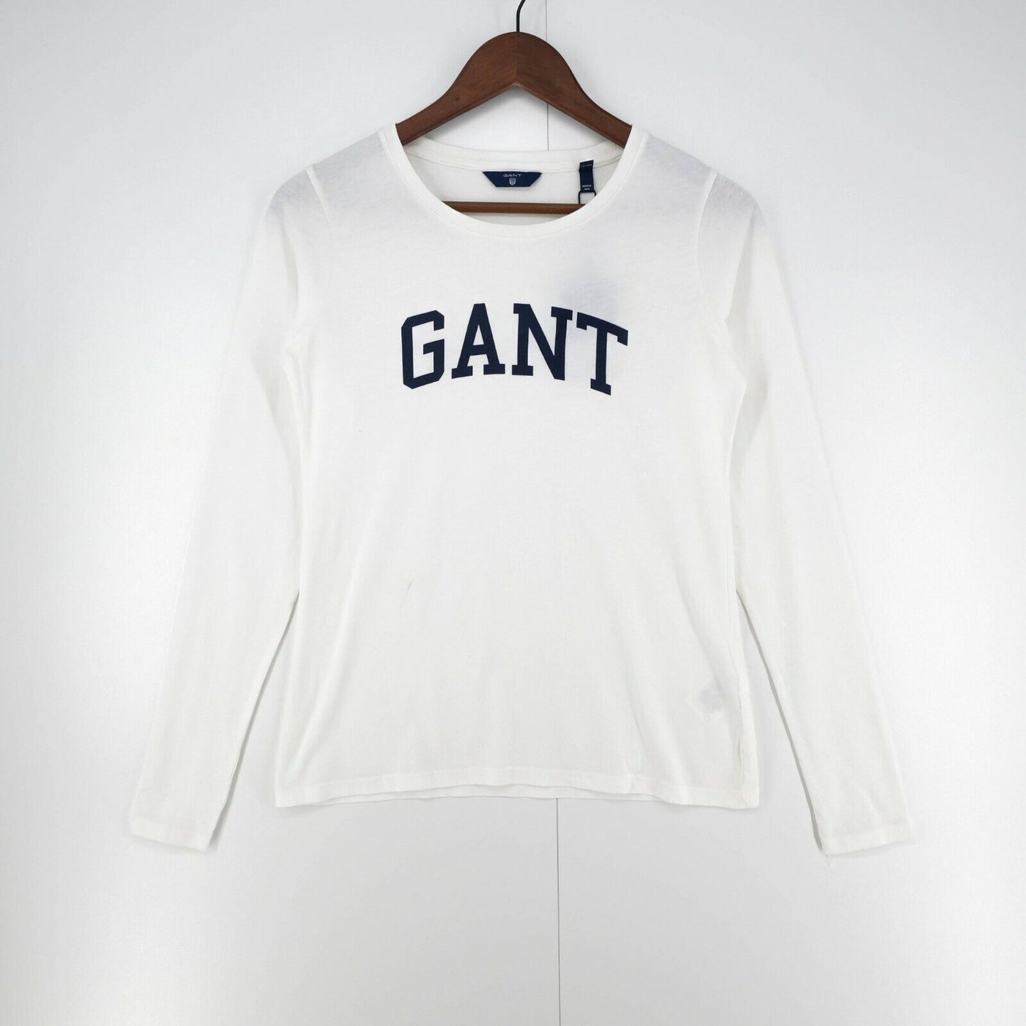 GANT Ladies White Big Logo Crew Neck Long Sleeve Pullover T Shirt Size XS