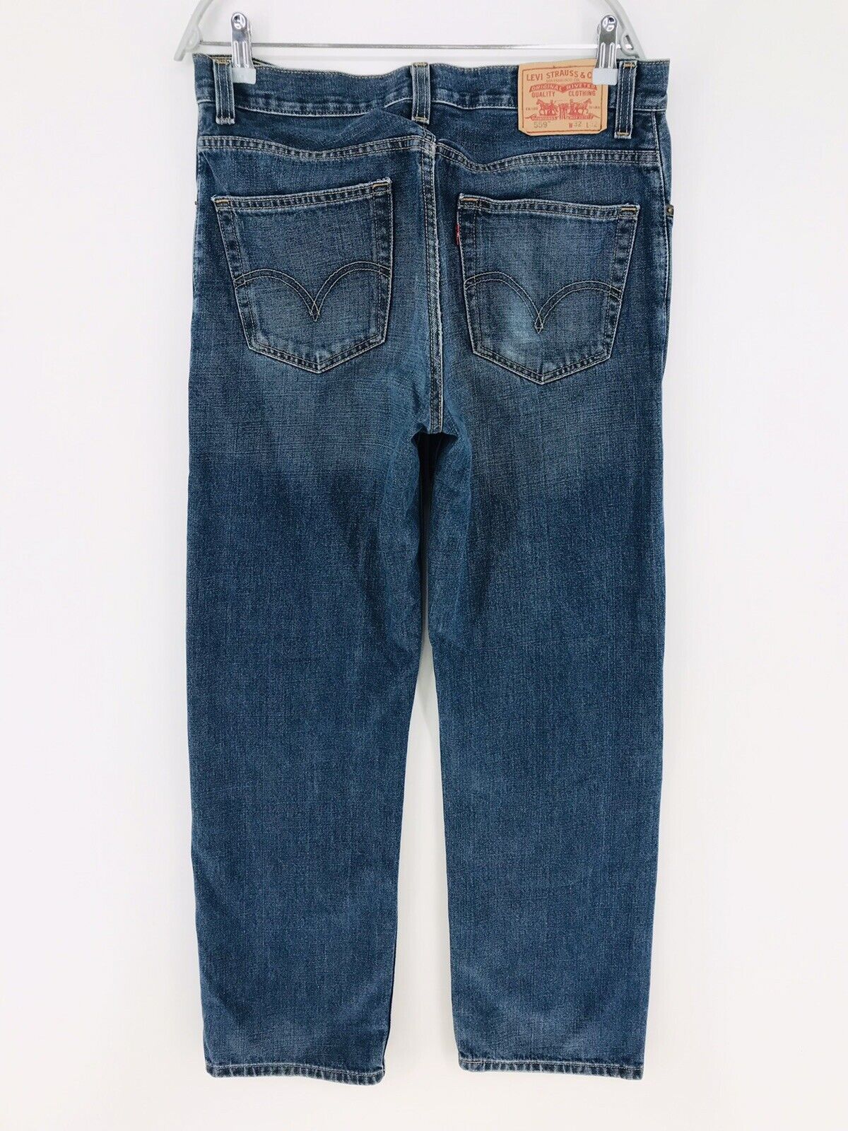 Vintage Levi's 559 Blue Relaxed Straight Fit Jeans Size W32 L32