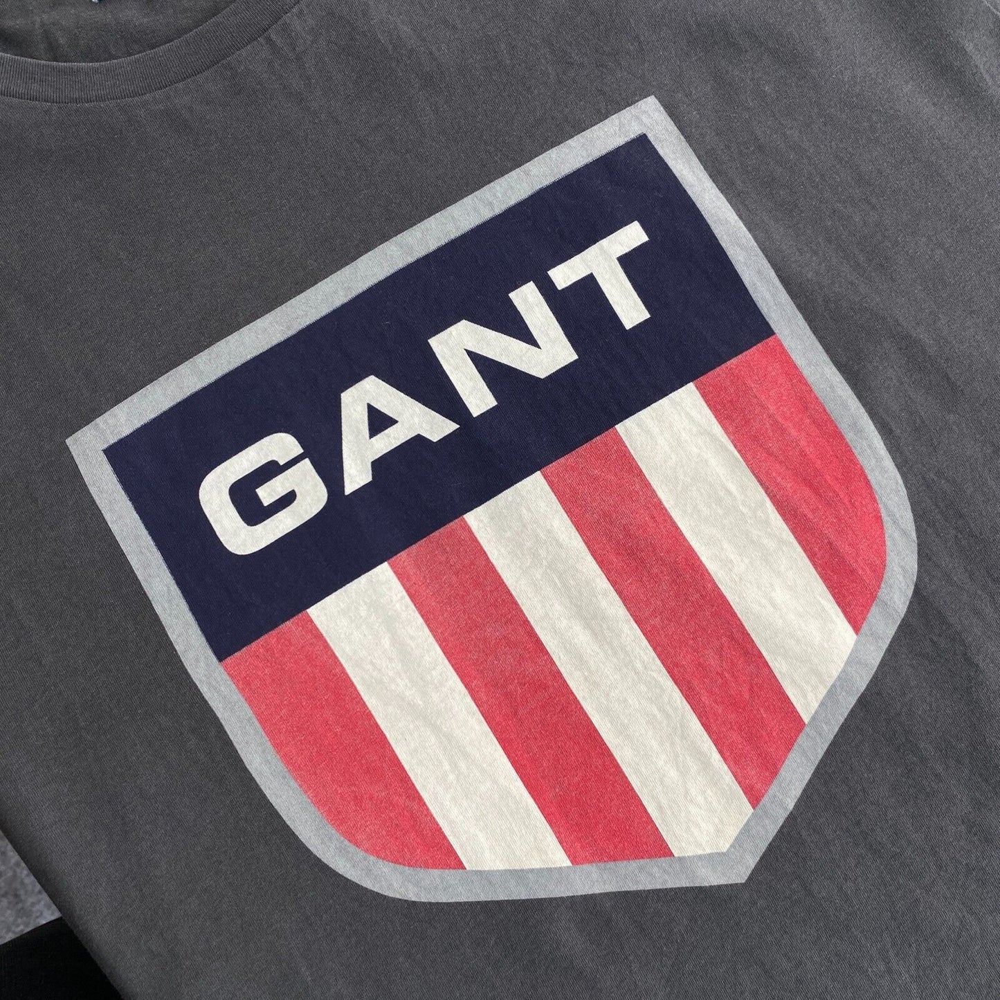 GANT Dark Grey Retro Shield SS Crew Neck T Shirt Size L