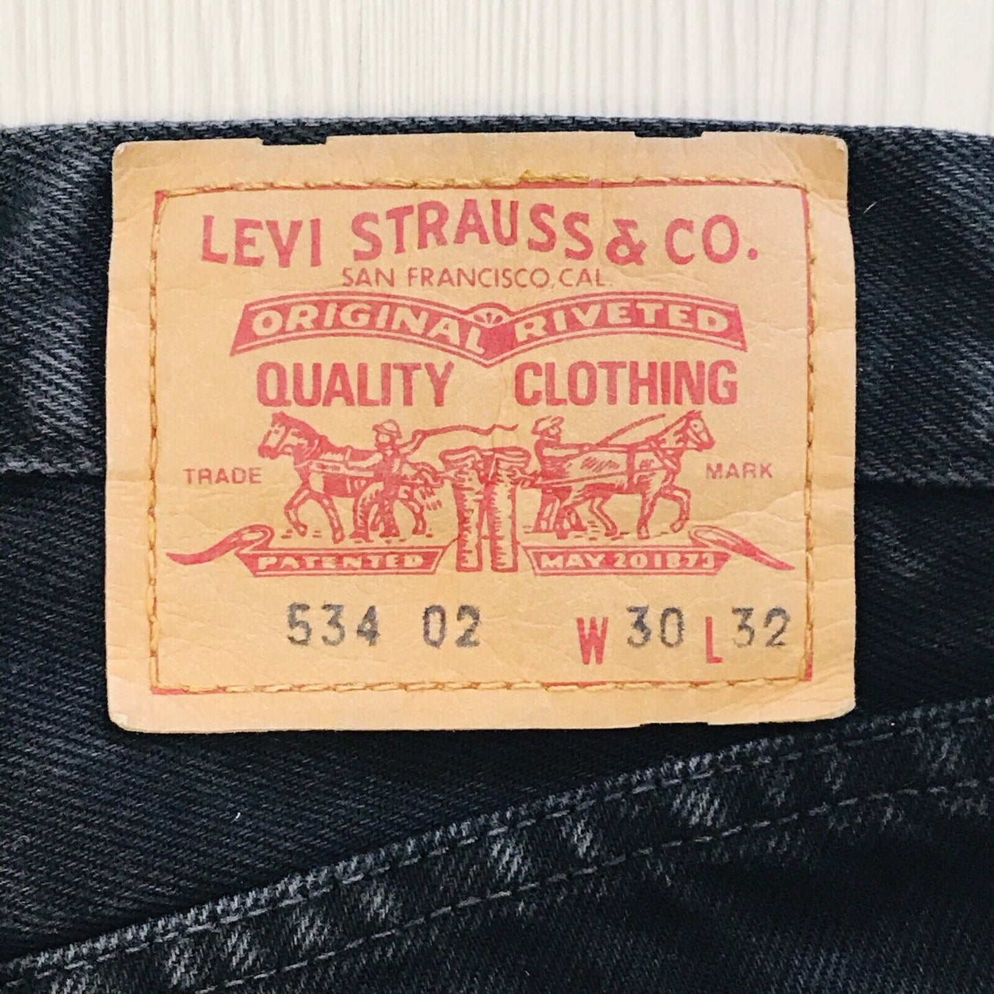 Levi's 534 02 Custom Made Black Regular Fit Shorts Size W30