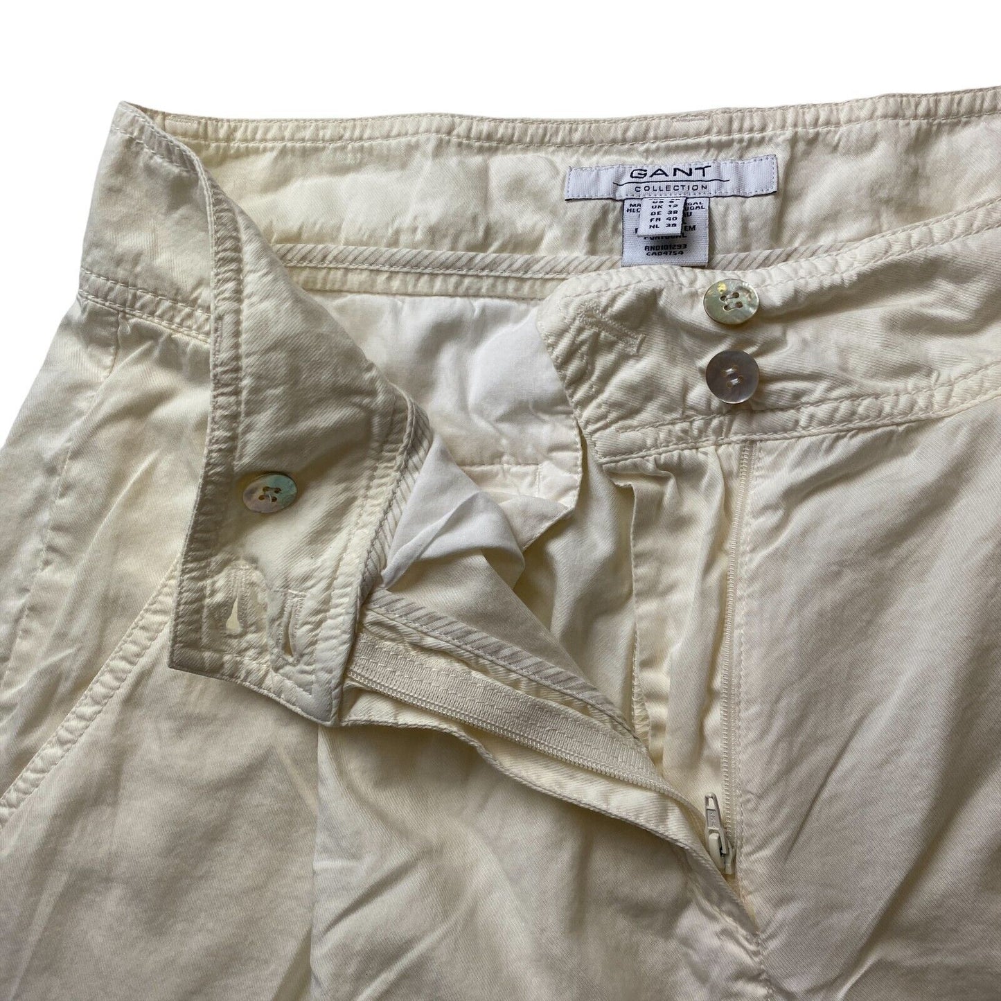 GANT Women Cream White Regular Fit Silk Blend Shorts EUR 38 UK 12 US 8 W28