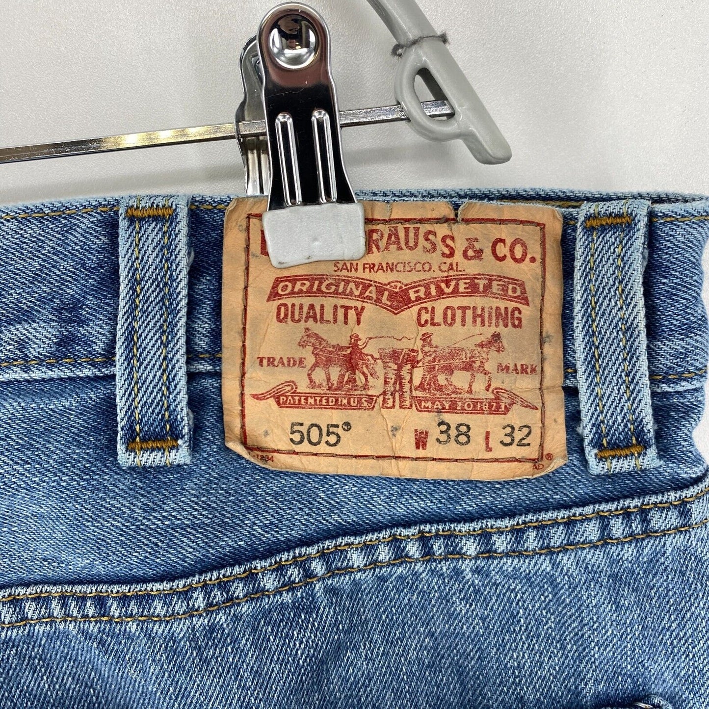 Vintage Levi's 505 Blue Regular Straight Fit Jeans W38 L32