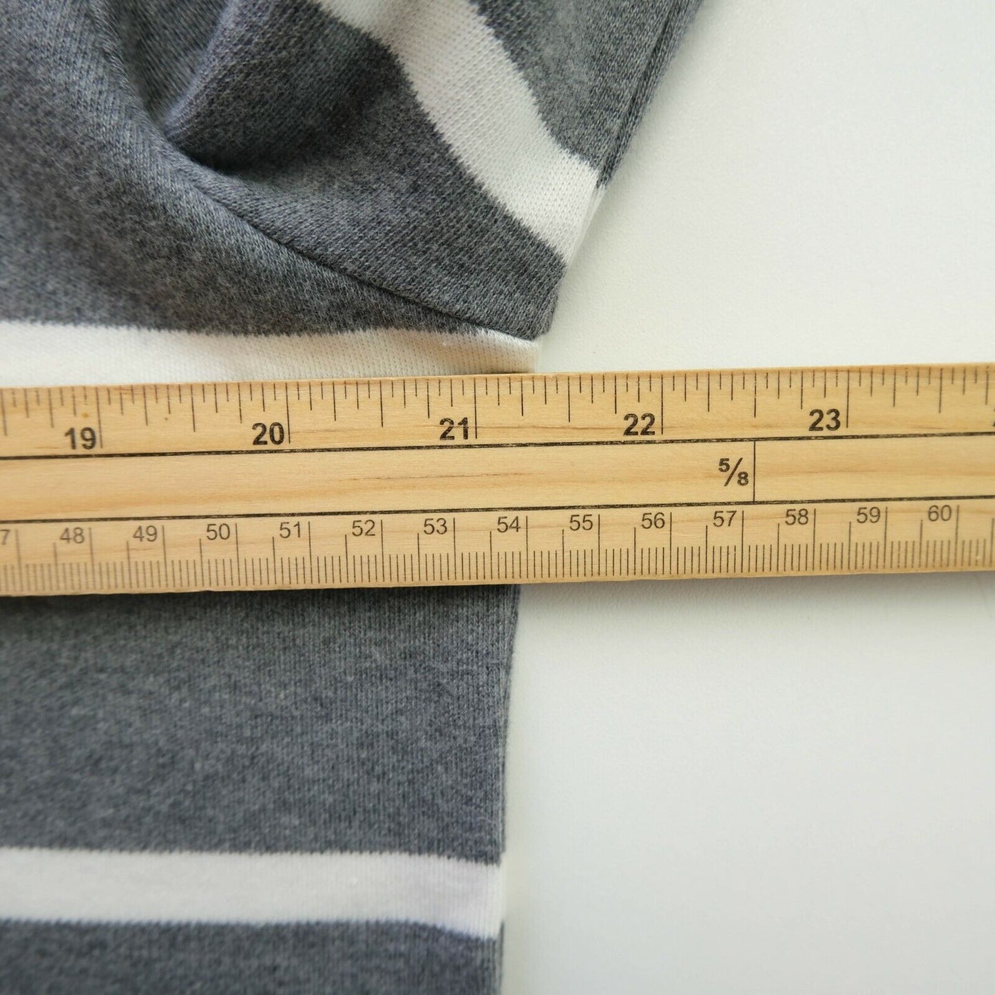 GANT Pullover mit Rundhalsausschnitt, gestreift, mit Tasche, Grau, Größe M