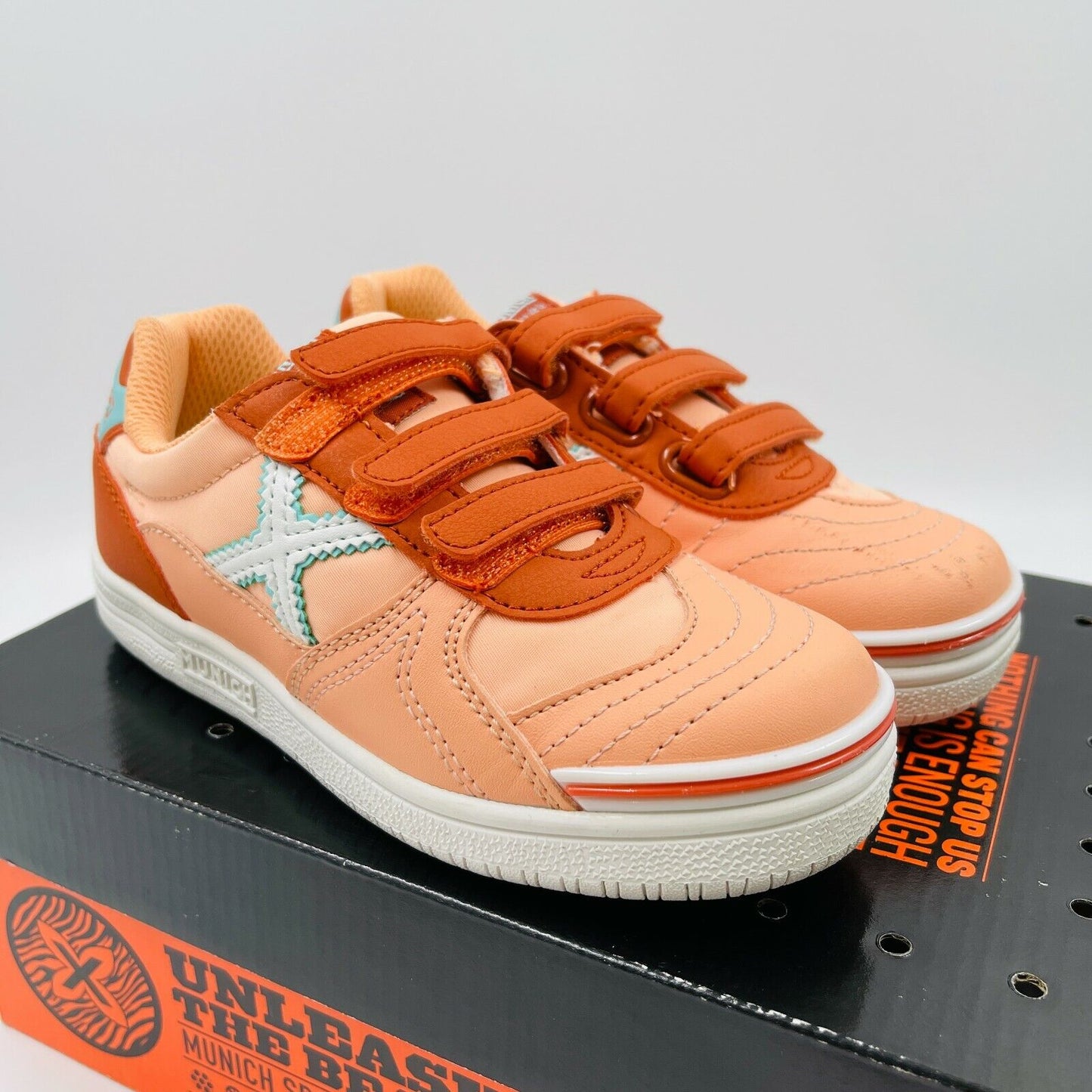 Munich Light Orange Girls Leather Sneakers Trainers Size EUR 29 UK 11 US 11.5