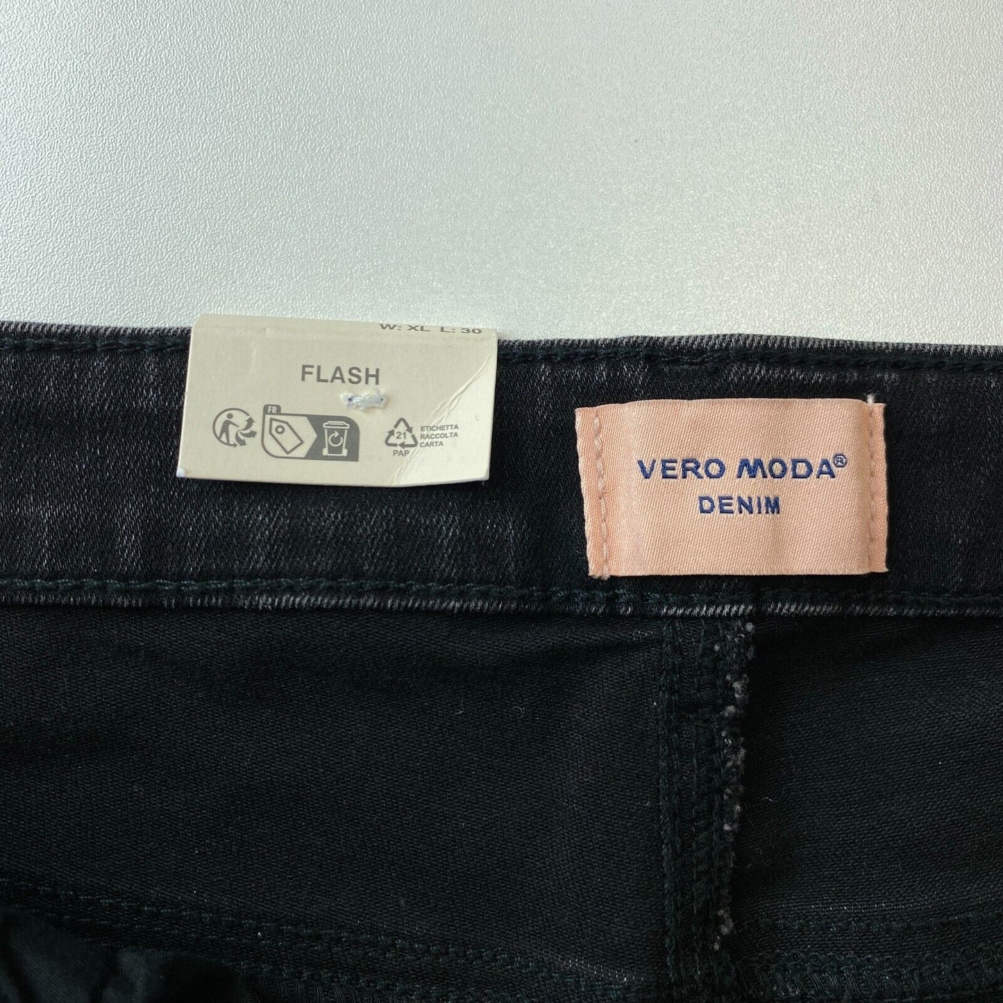 VERO MODA FLASH Damen Jeans mit mittelhohem Bund und Skinny-Fit, Dunkelgrau, Größe XL, W34, L30