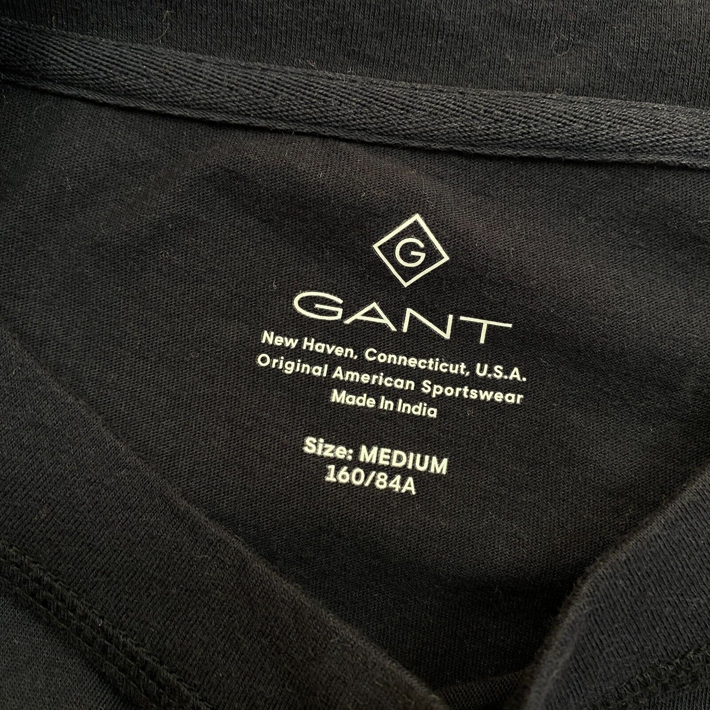 GANT T-shirt à manches longues et col rond avec logo noir taille M