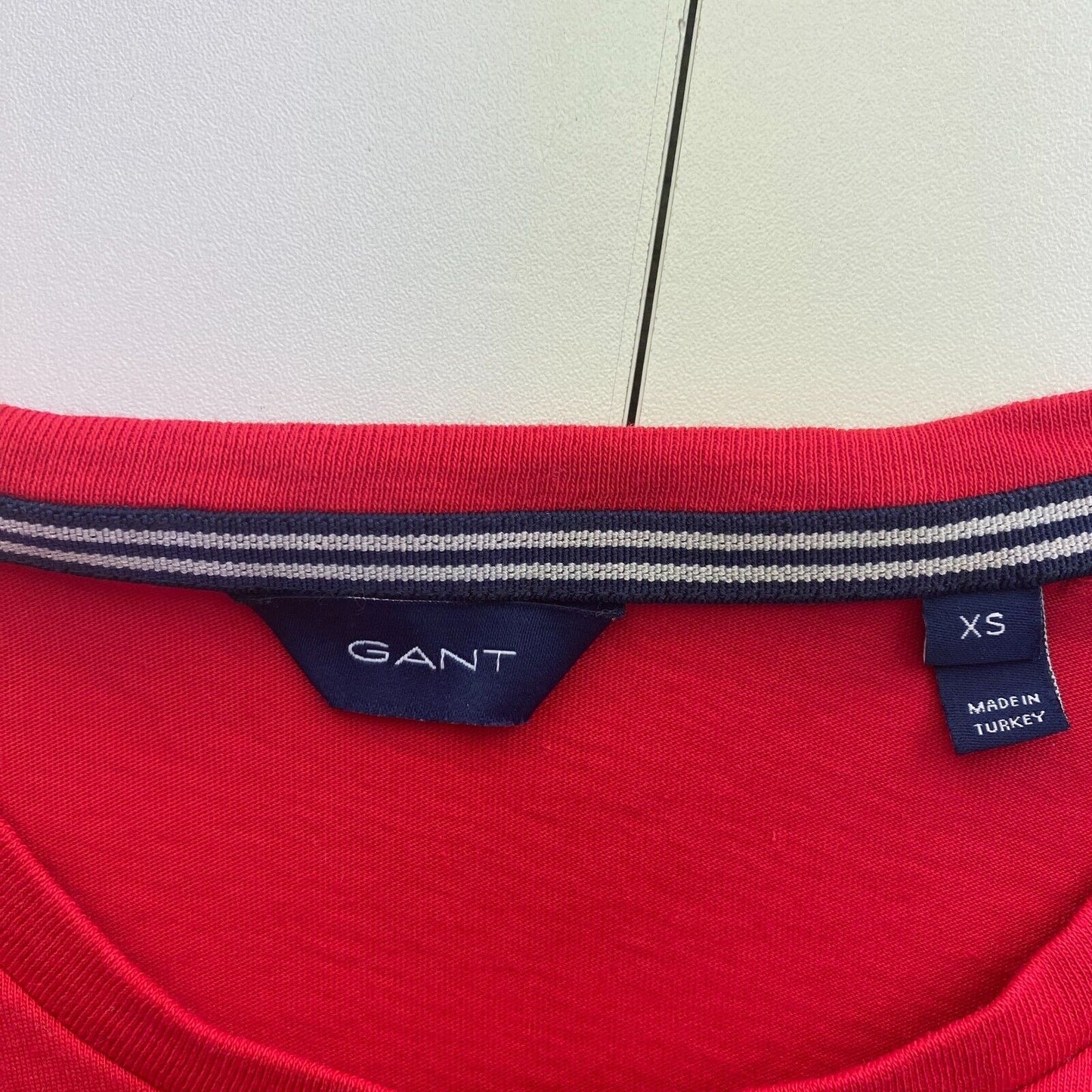 GANT Women Red Logo Crew Neck Short Sleeves T Shirt Size XS