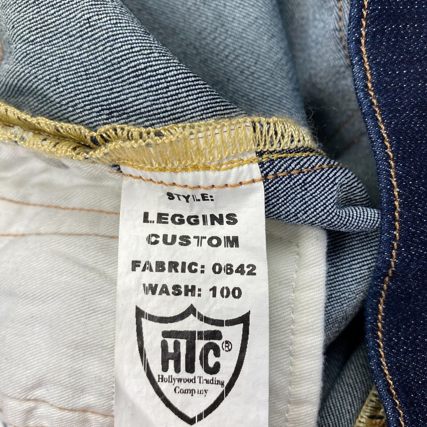 UVP 173 € HTC Marineblaue Jeans mit Skinny-Bein aus Baumwollmischung, Größe 27 28