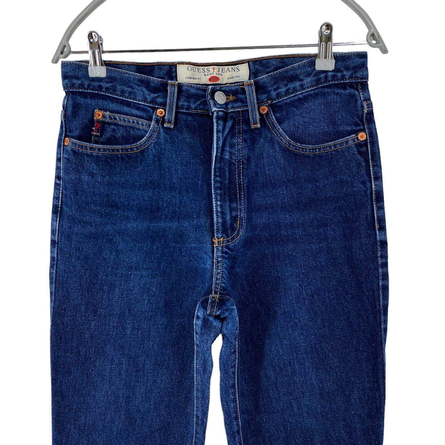 GUESS 060 Blaue Jeans mit niedriger Taille und normaler Bootcut-Passform für Damen, W30 L32, hergestellt in den USA