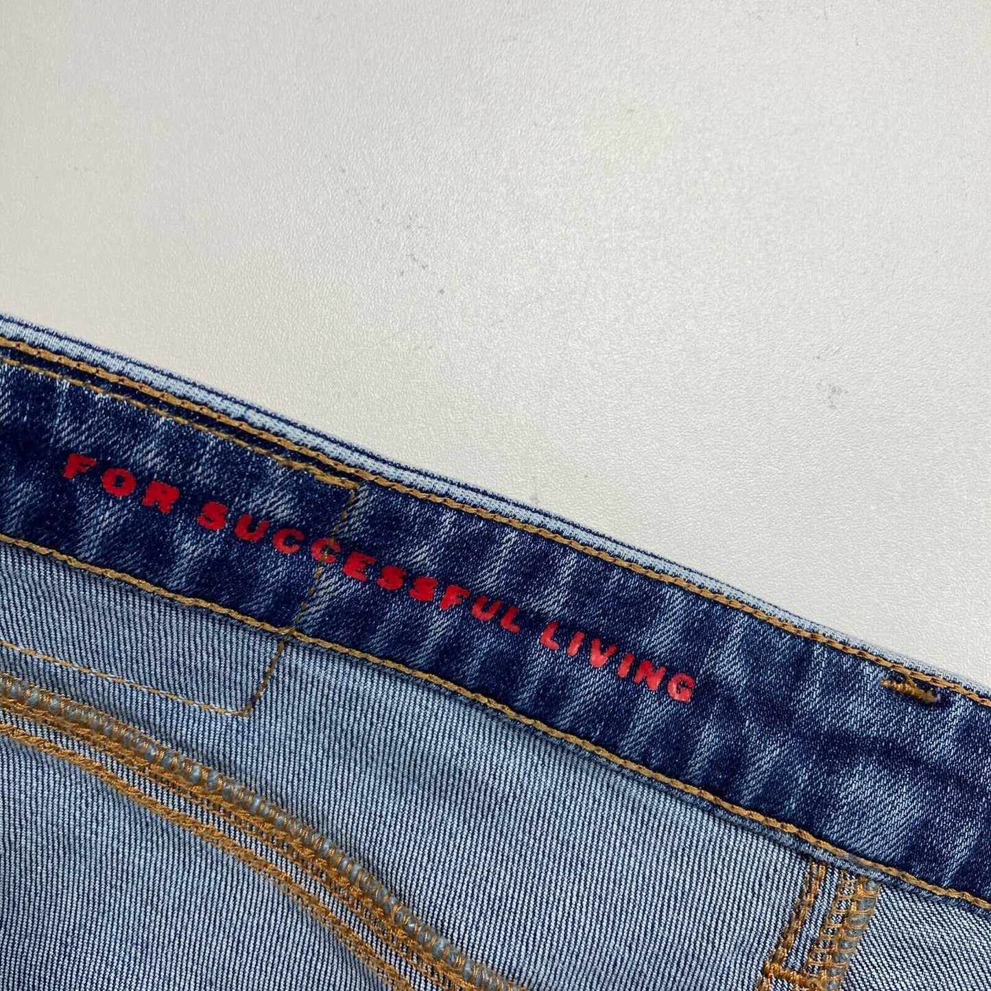 DIESEL Blaue Röhrenjeans Größe W28 L34