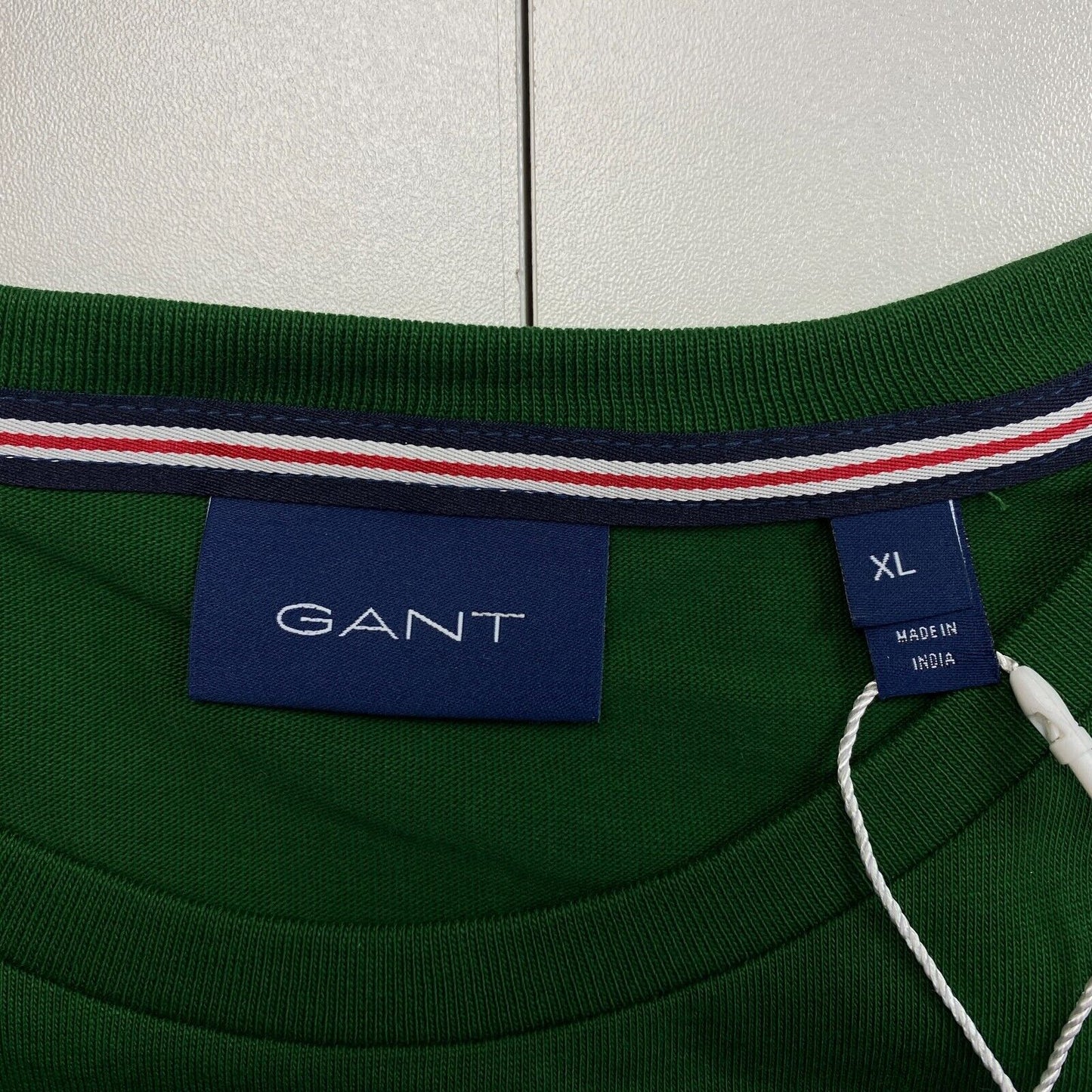 GANT Green Banner Shield Long Sleeves Crew Neck T Shirt Size XL