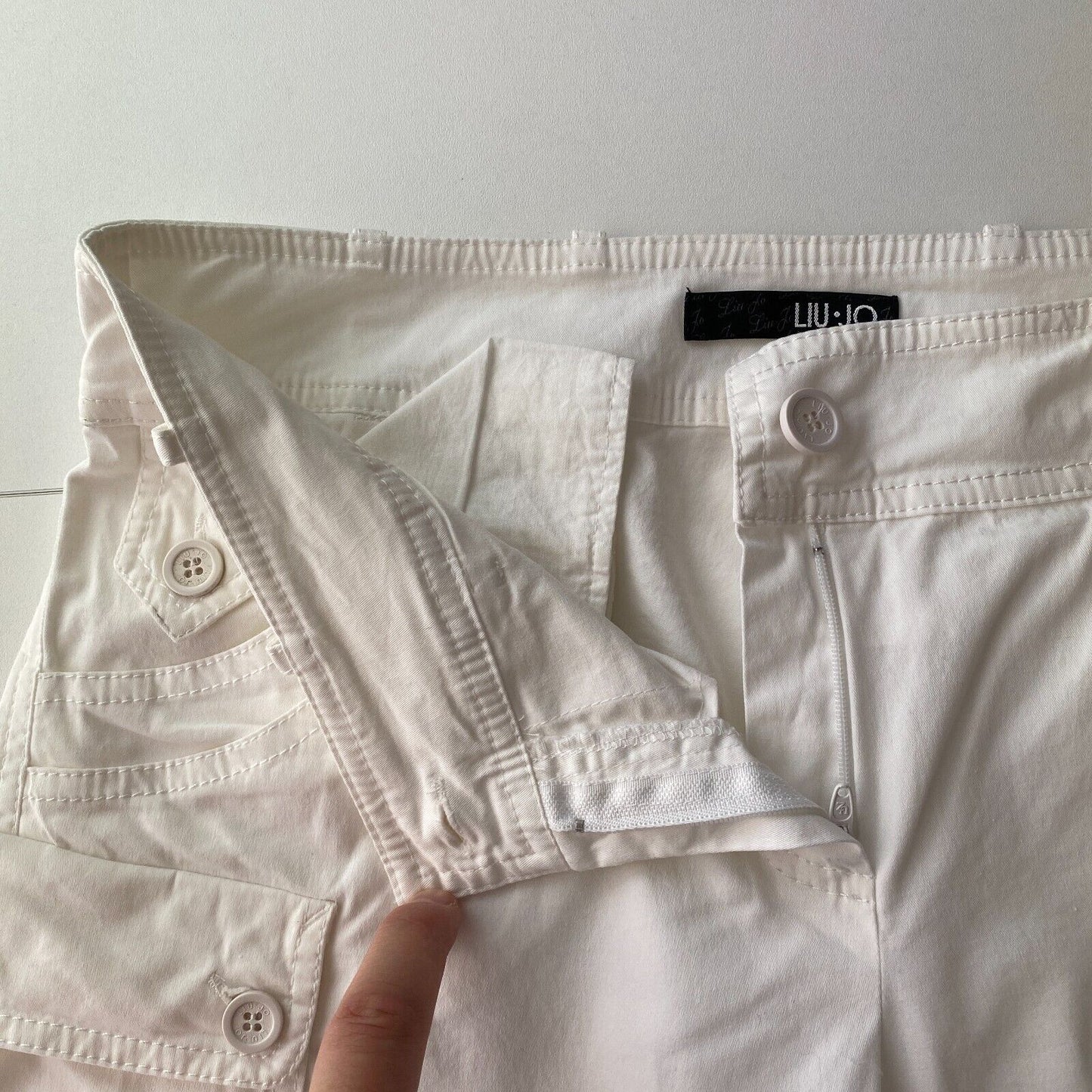 LIU JO Short Chino Coupe Régulière Blanc Femme Taille EUR 40 W28