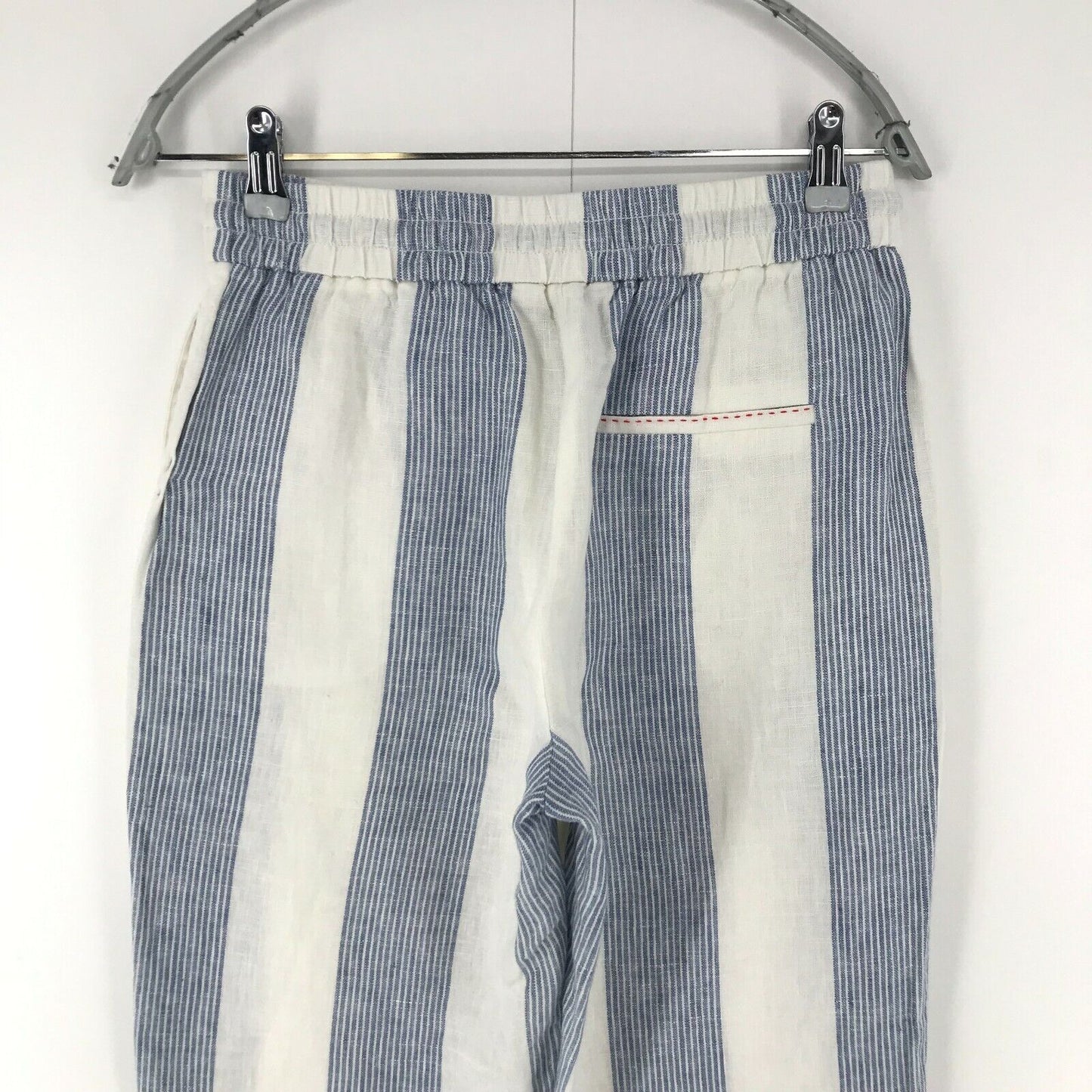 Tommy Hilfiger Women Blue White Fit Relaxed Fit Striped Trousers Size 6 W28