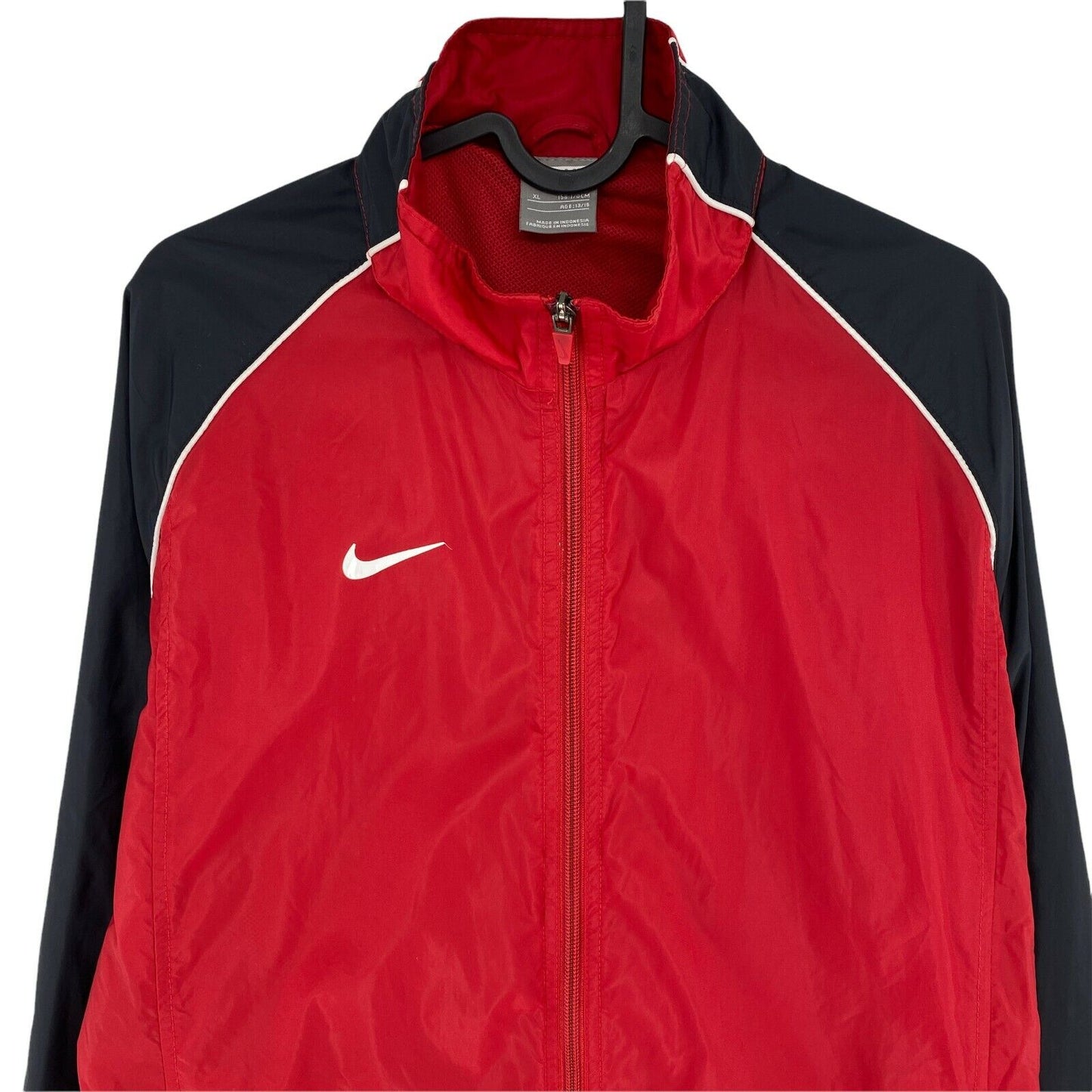 NIKE Red Jacket Size Boys XL 158-170 cm 13-15 years