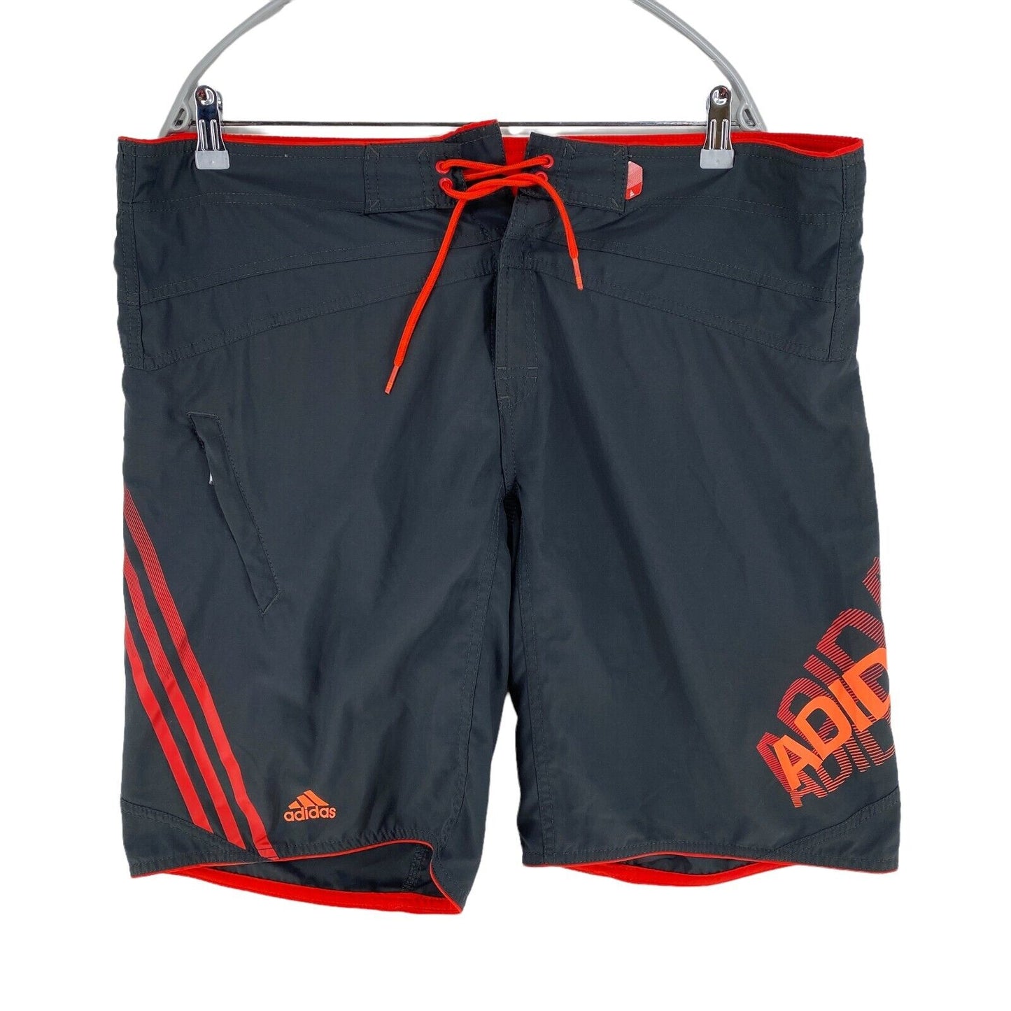 adidas Activewear-Shorts, Dunkelgrau, Größe L W40