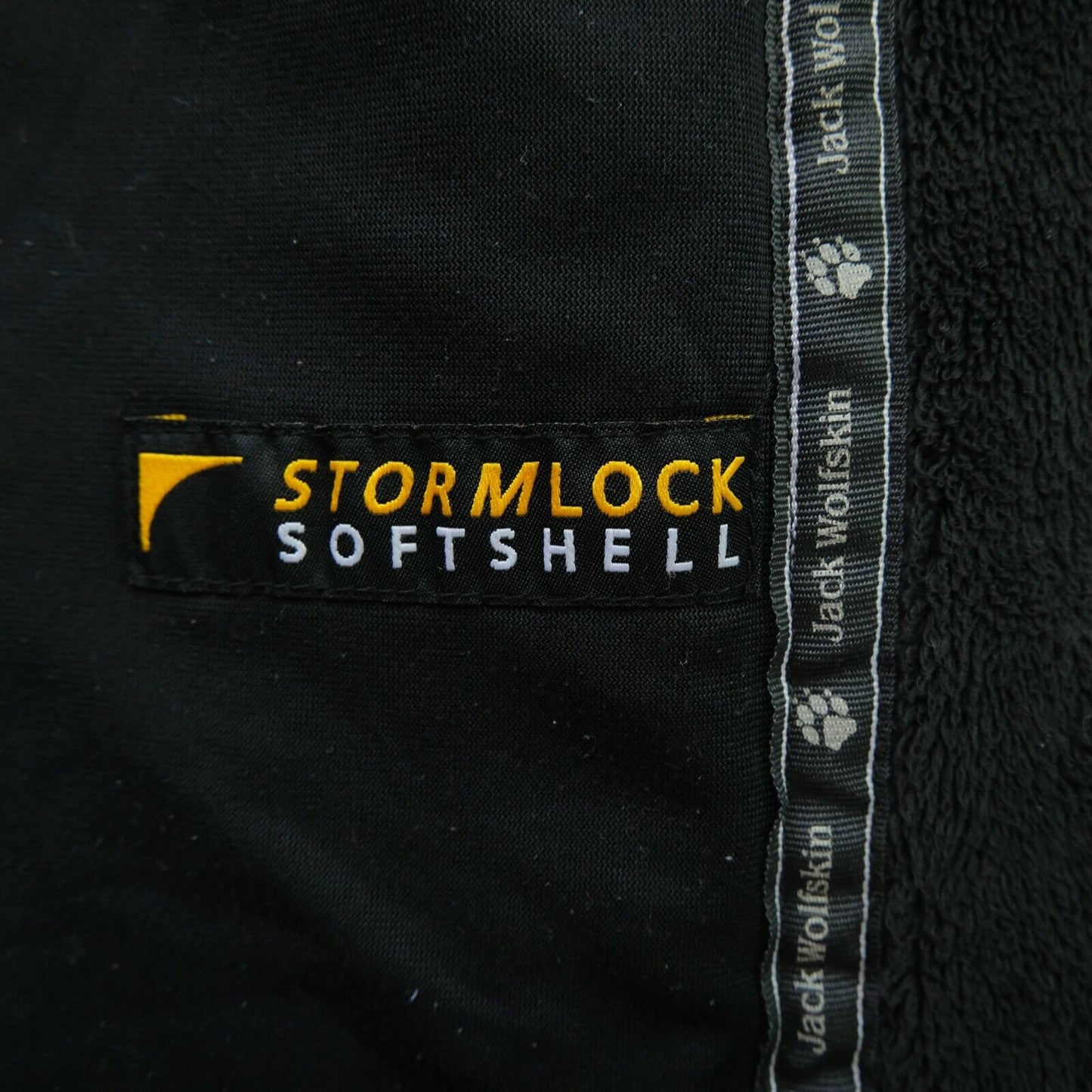 Jack Wolfskin schwarz Storm Lock Softshell Jacke Mantel Größe 152 cm