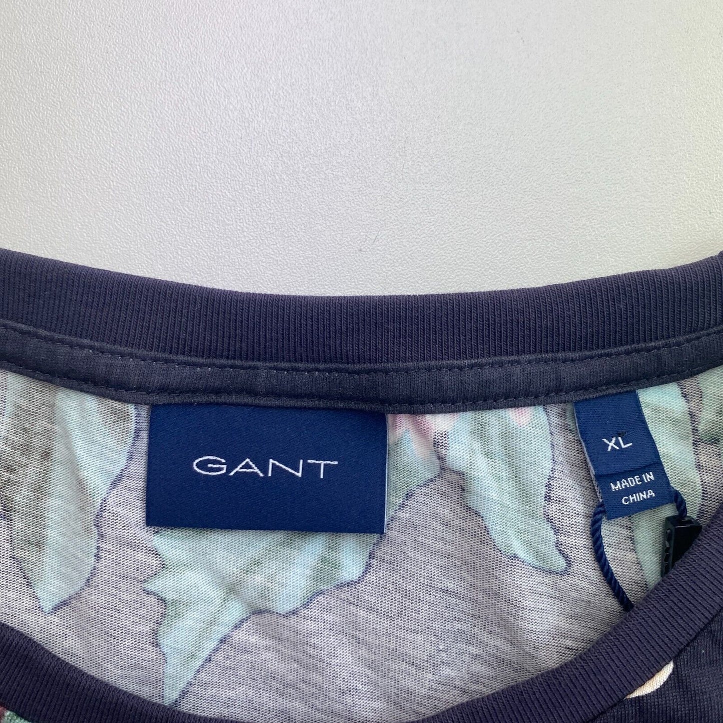 GANT Men Navy Blue Dahlia Print Crew Neck Short Sleeves T Shirt Size XL