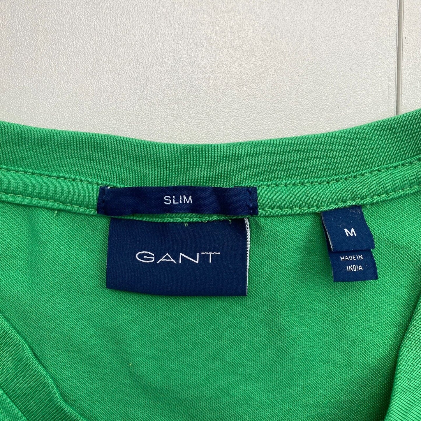 GANT Men Green Original Slim Fit V Neck Short Sleeves T Shirt Size M