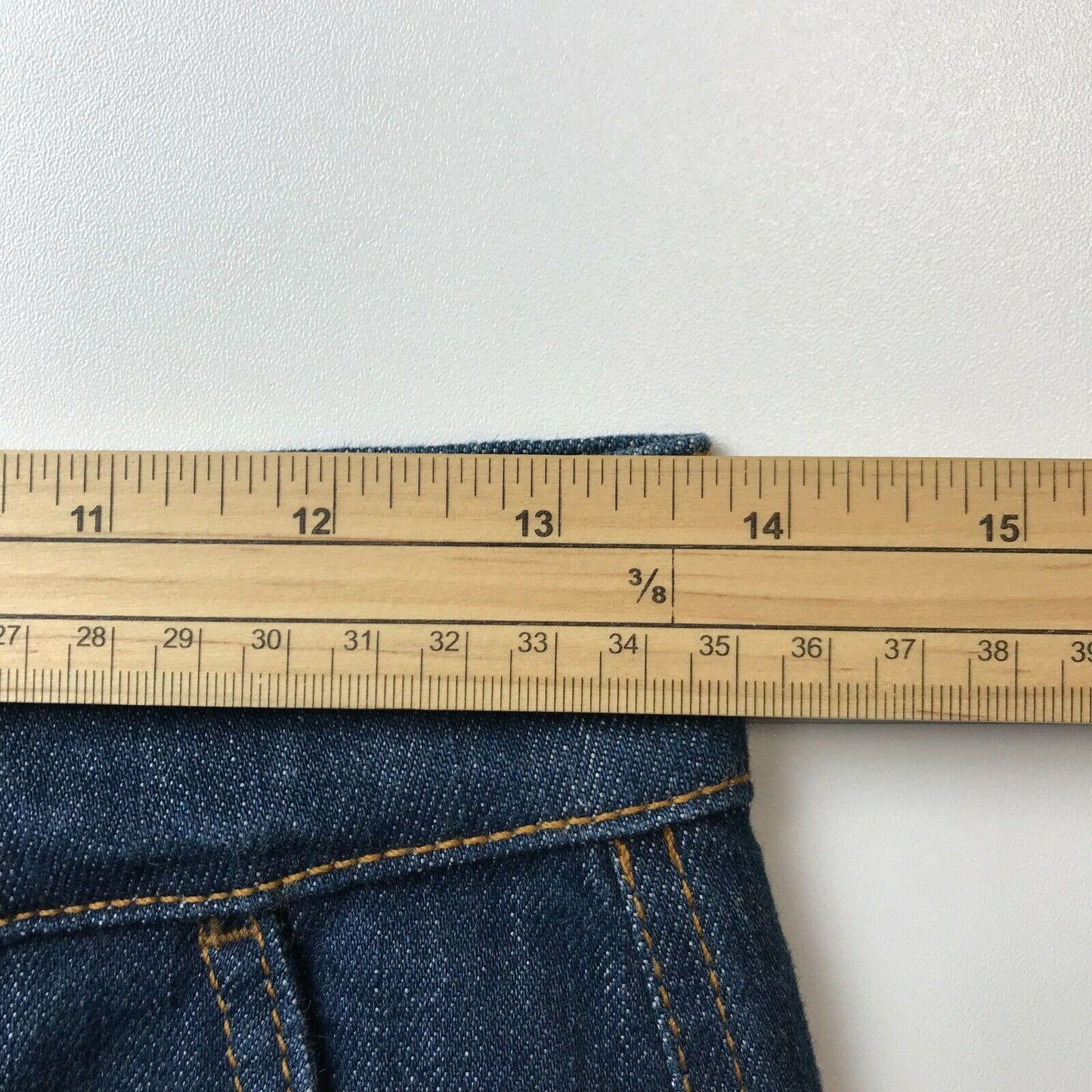 VIRGIN WARE Damen Blaue Jeans mit geradem Schnitt, Größe W26, Made in Italy