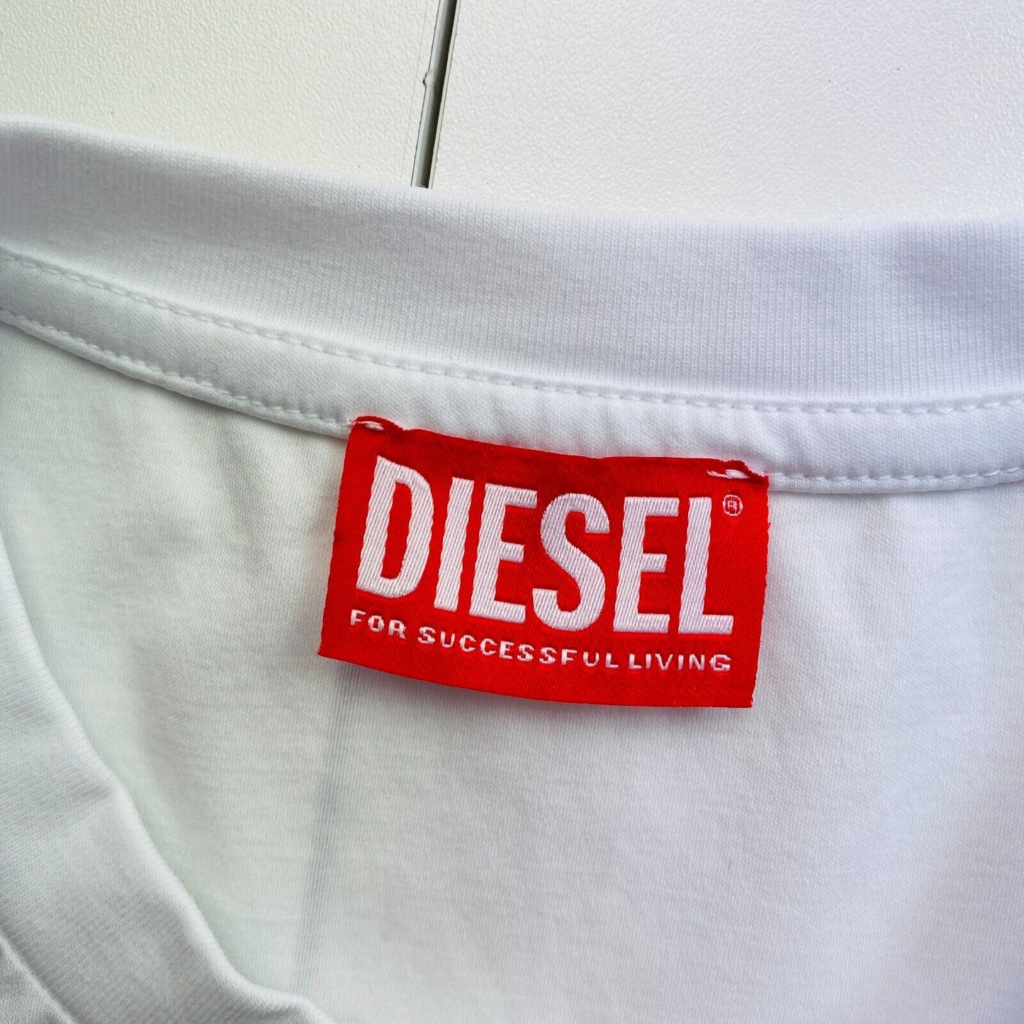 DIESEL Men White T-JUST-DOVAL-PJ Crew Neck T Shirt Size M