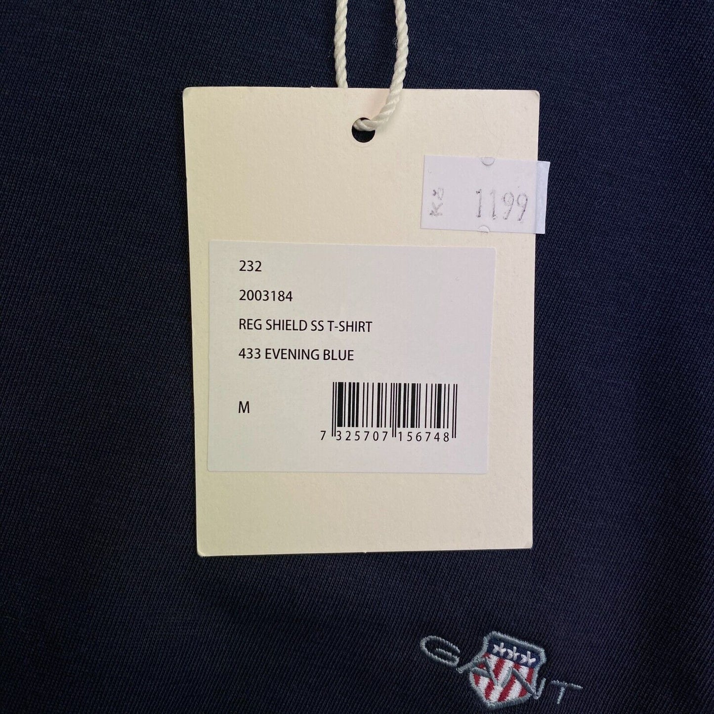 GANT Men Navy Blue Shield Crew Neck Short Sleeves T Shirt Size M