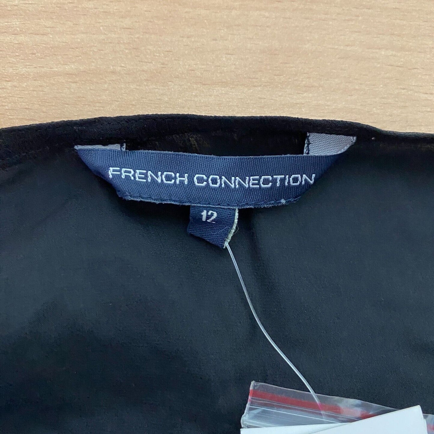 FRENCH CONNECTION Chemisier débardeur noir à col en V 100 % soie Taille 12 - M