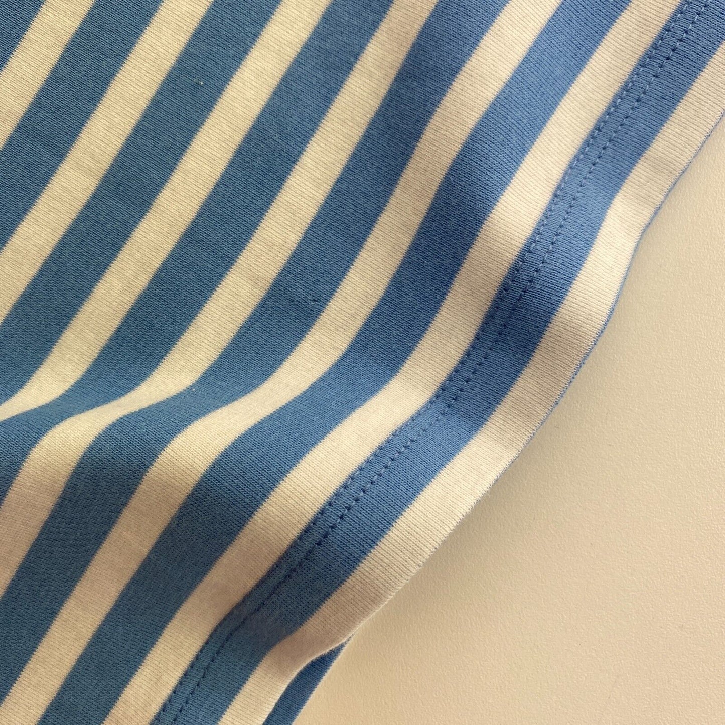 GANT T-Shirt mit Rundhalsausschnitt, blau, gestreift, Größe M