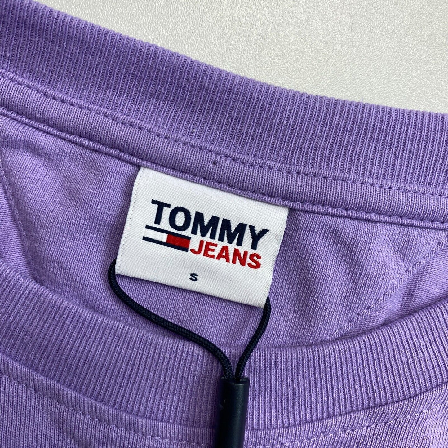 TOMMY HILFIGER JEANS Purple Reg Badge Overlay Long Sleeves T Shirt Size S