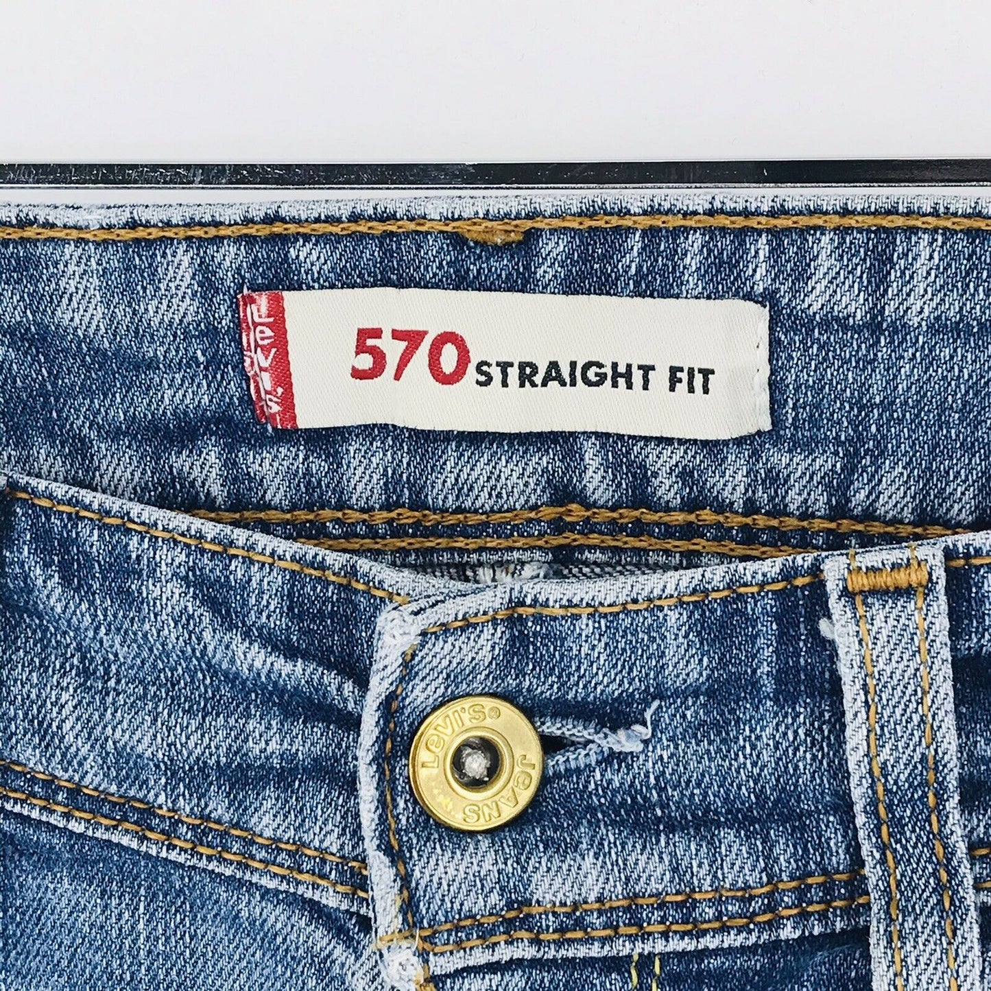 vintage Levi’s 570 Femme Bleu Stretch Regular Straight Fit Jeans W28 L32