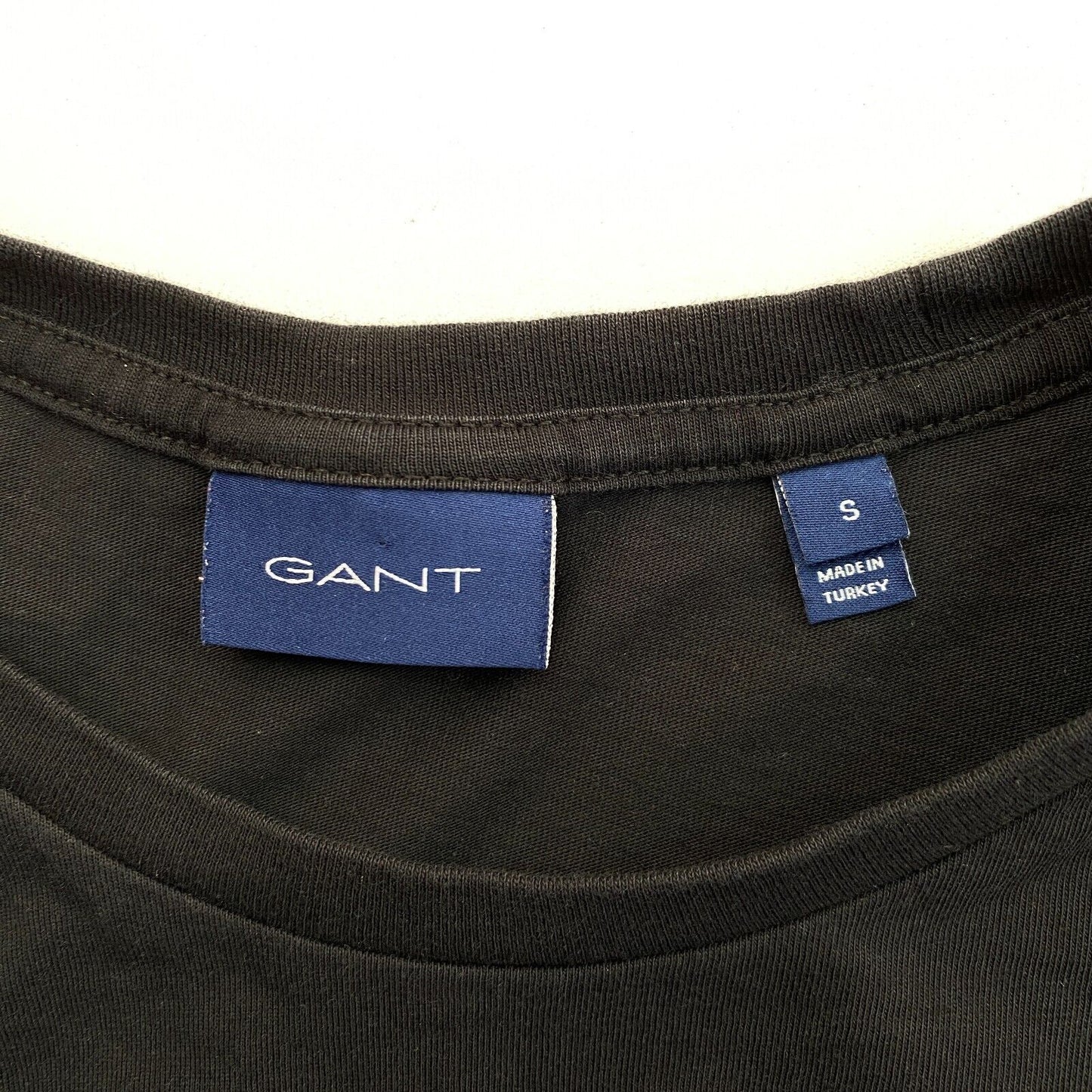 GANT Black Retro Shield EMB Crew Neck T Shirt Size S