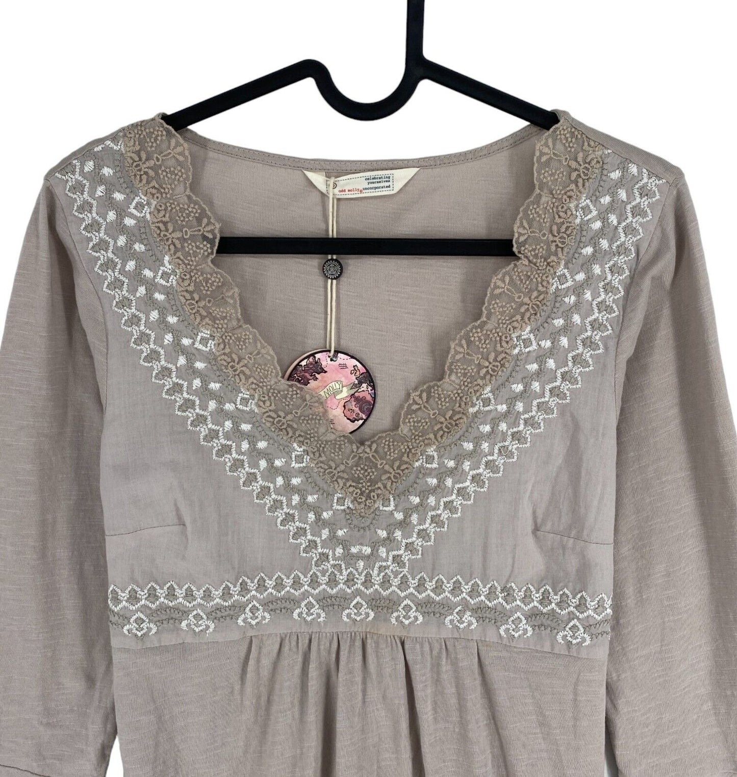 ODD MOLLY Grey Lace Vibration V Neck Blouse Size 0 / XS