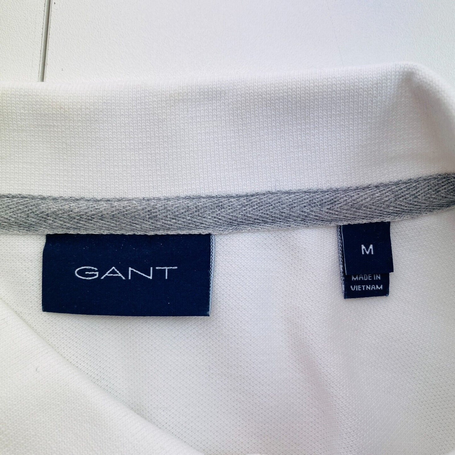 GANT Men White Archive Shield EMB Pique Short Sleeve Polo Shirt Size M