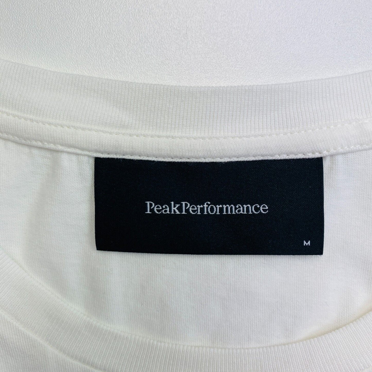 PEAK PERFORMANCE Men White Original Crew Neck Short Sleeves T Shirt Size M