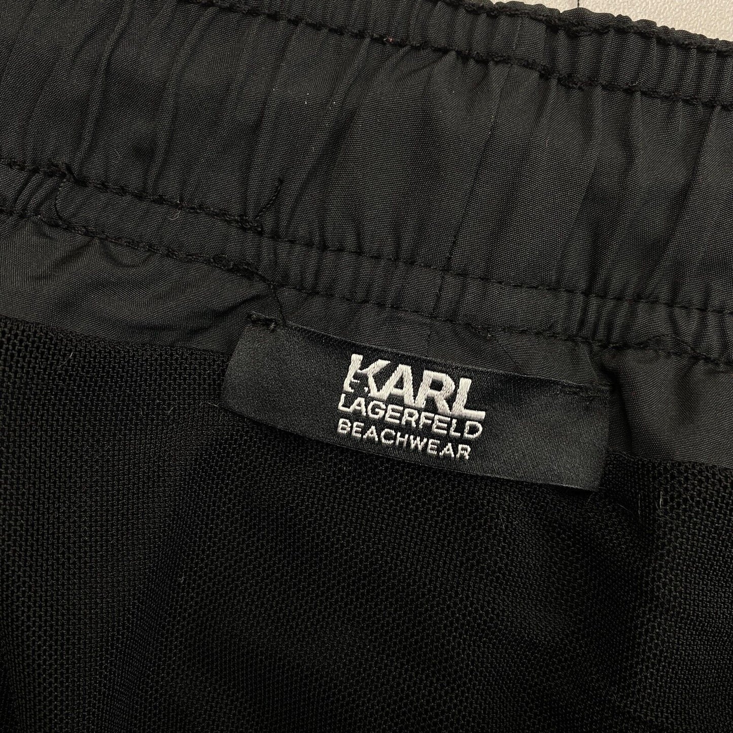 KARL LAGERFELD Beachwear Schwarze kurze Badehose Shorts Größe L