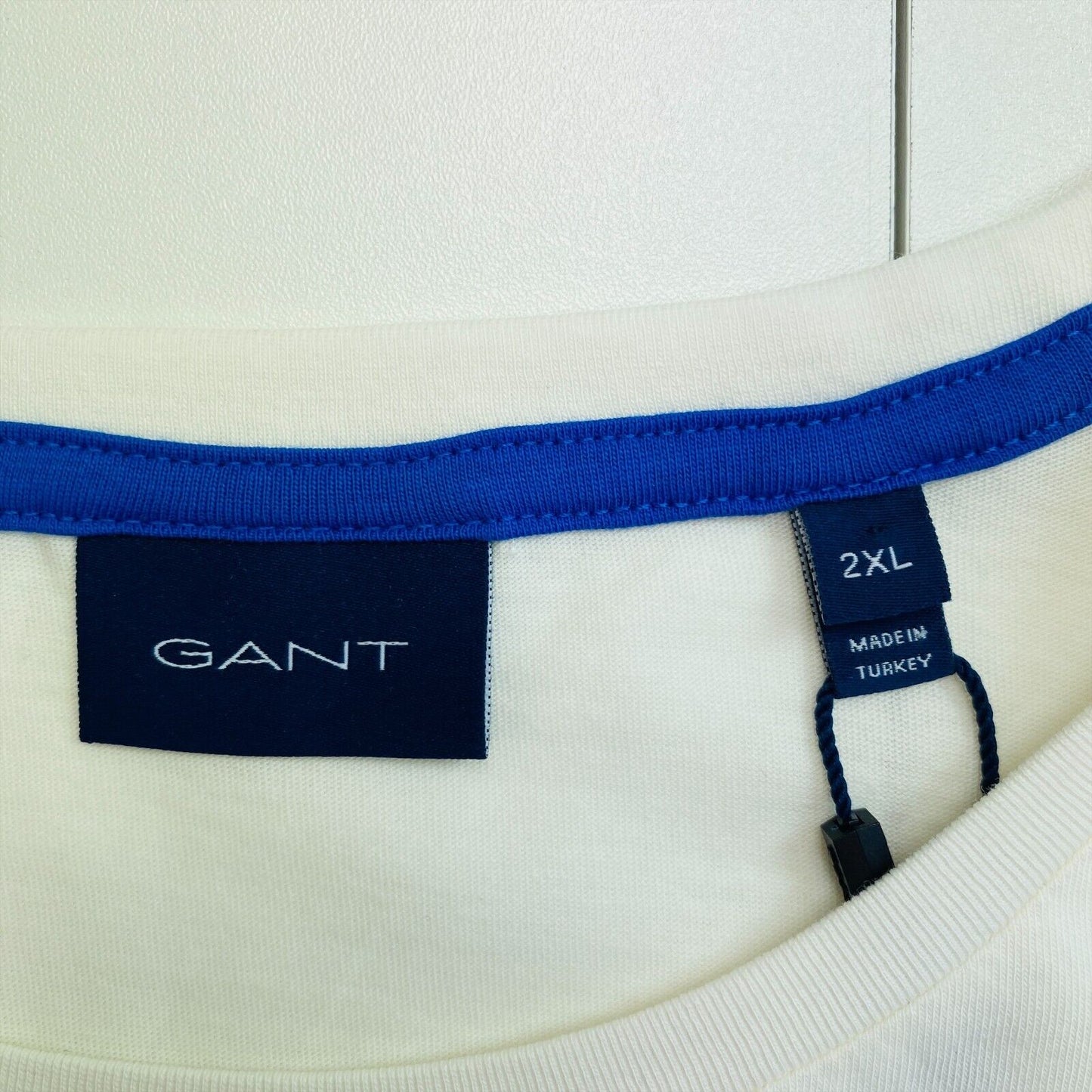 GANT White Contrast Logo Crew Neck T Shirt Size 2XL