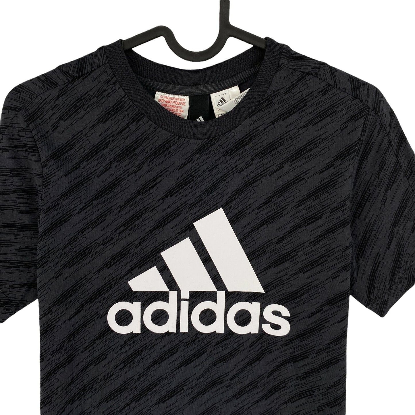 Adidas Youth Boys T-shirt à col rond avec logo gris foncé Taille 11-12 ans