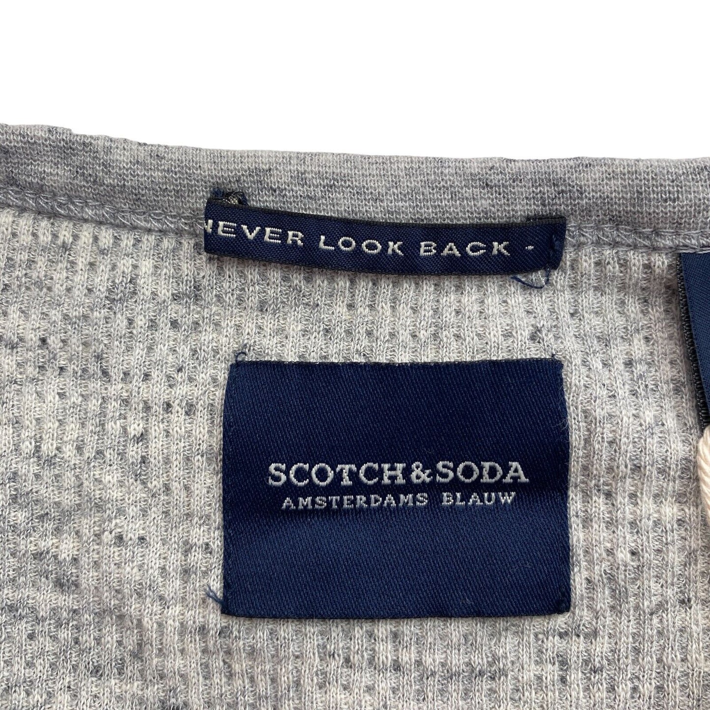 SCOTCH &amp; SODA Pullover mit Rundhalsausschnitt, 100 % Baumwolle, grau, mit Tasche, ML