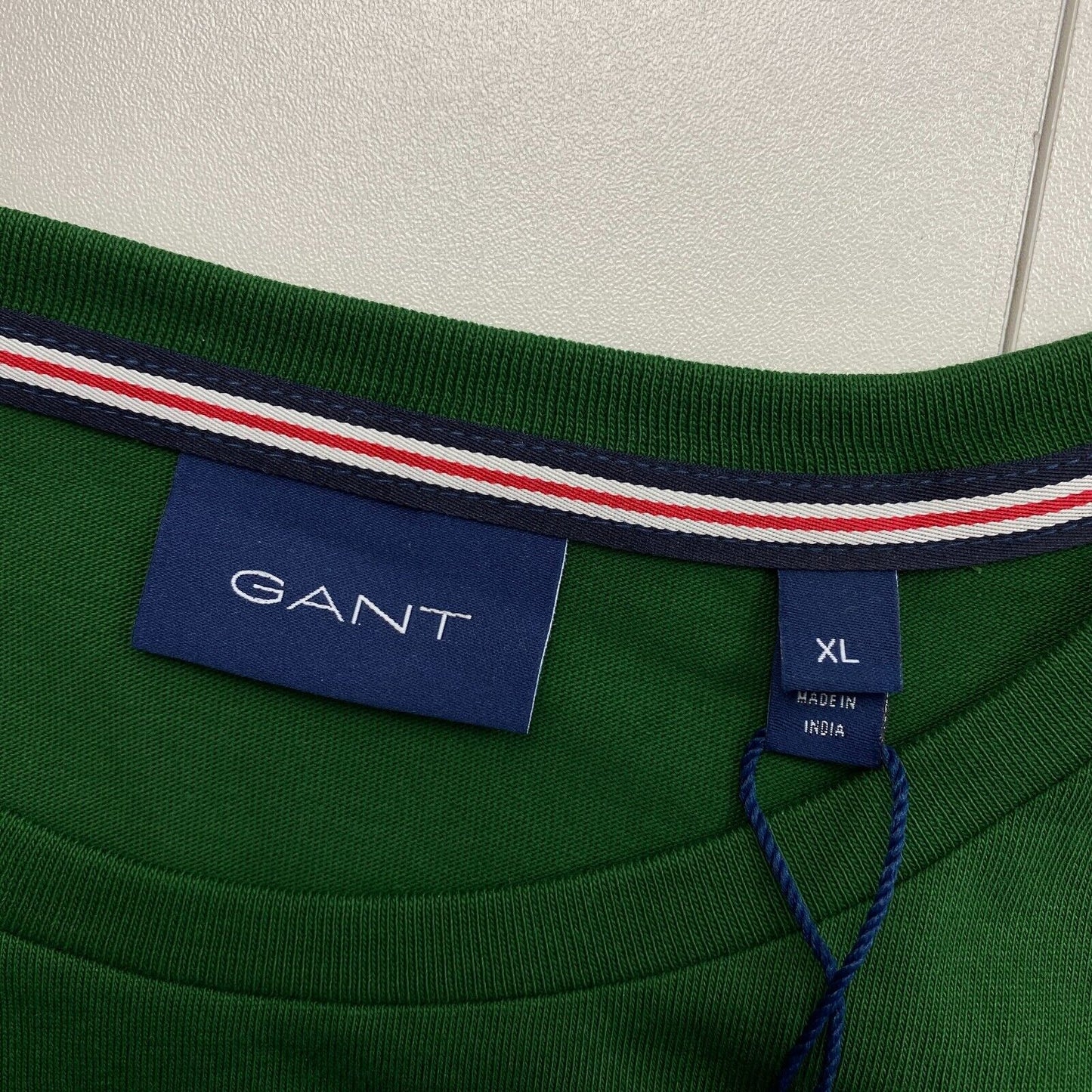 GANT Dark Green Banner Shield Long Sleeves Crew Neck T Shirt Size XL