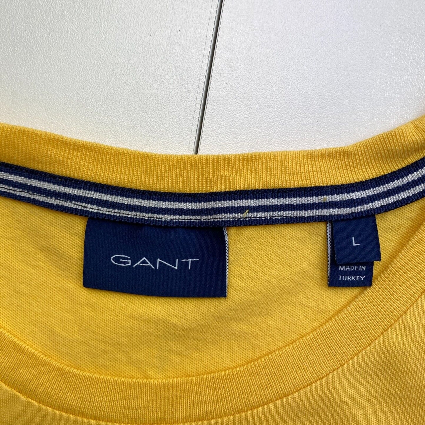 GANT Men Yellow Logo Crew Neck Short Sleeve T Shirt Size L