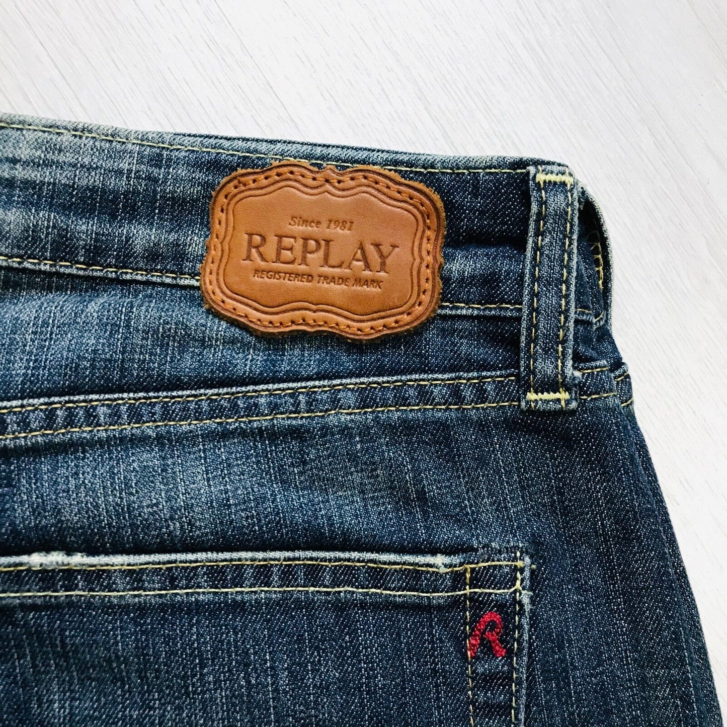 Replay Damen Jeans IOKO Straight, Größe W26 L34