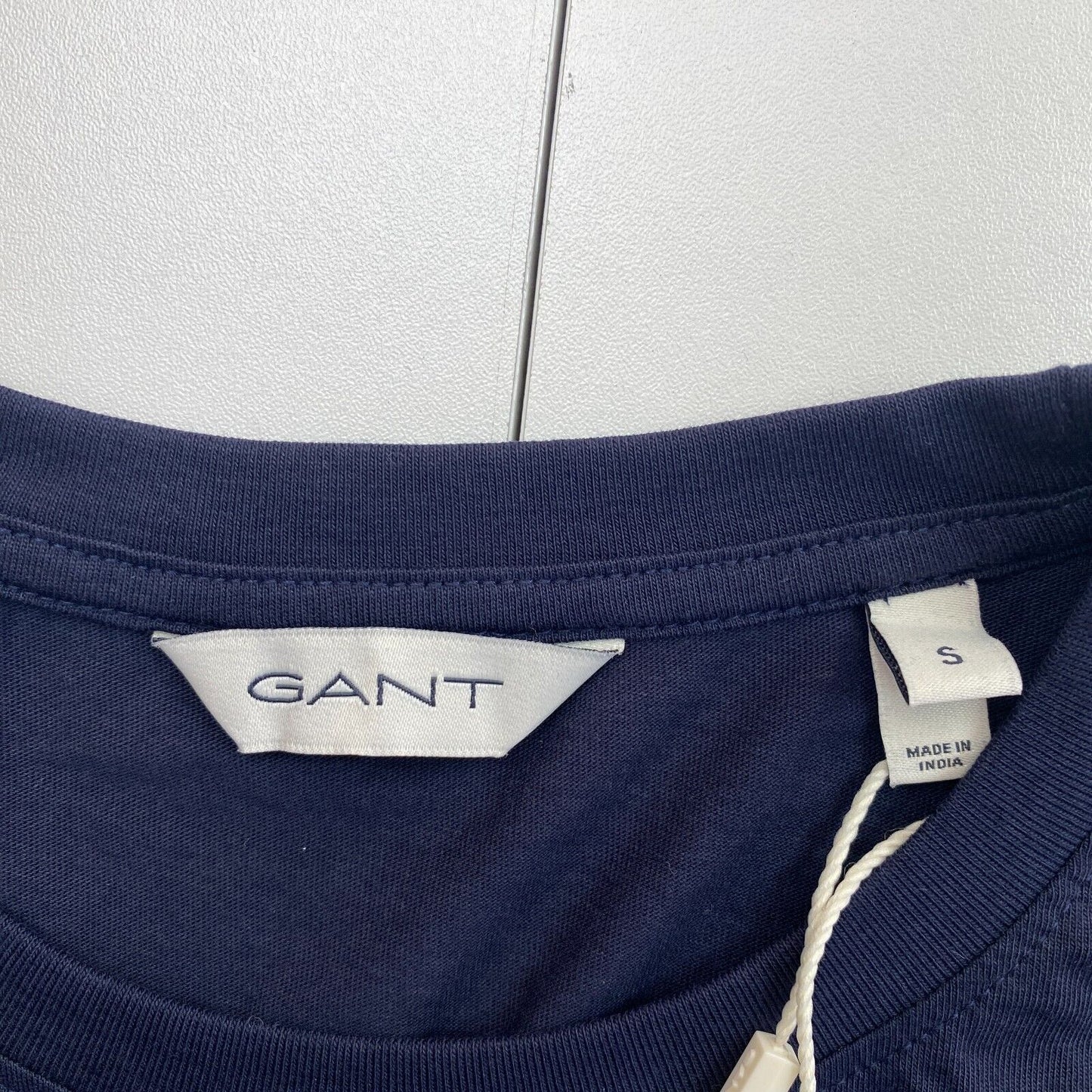 GANT Women Navy Blue Reg Tonal Graphic Crew Neck SS T Shirt Size S