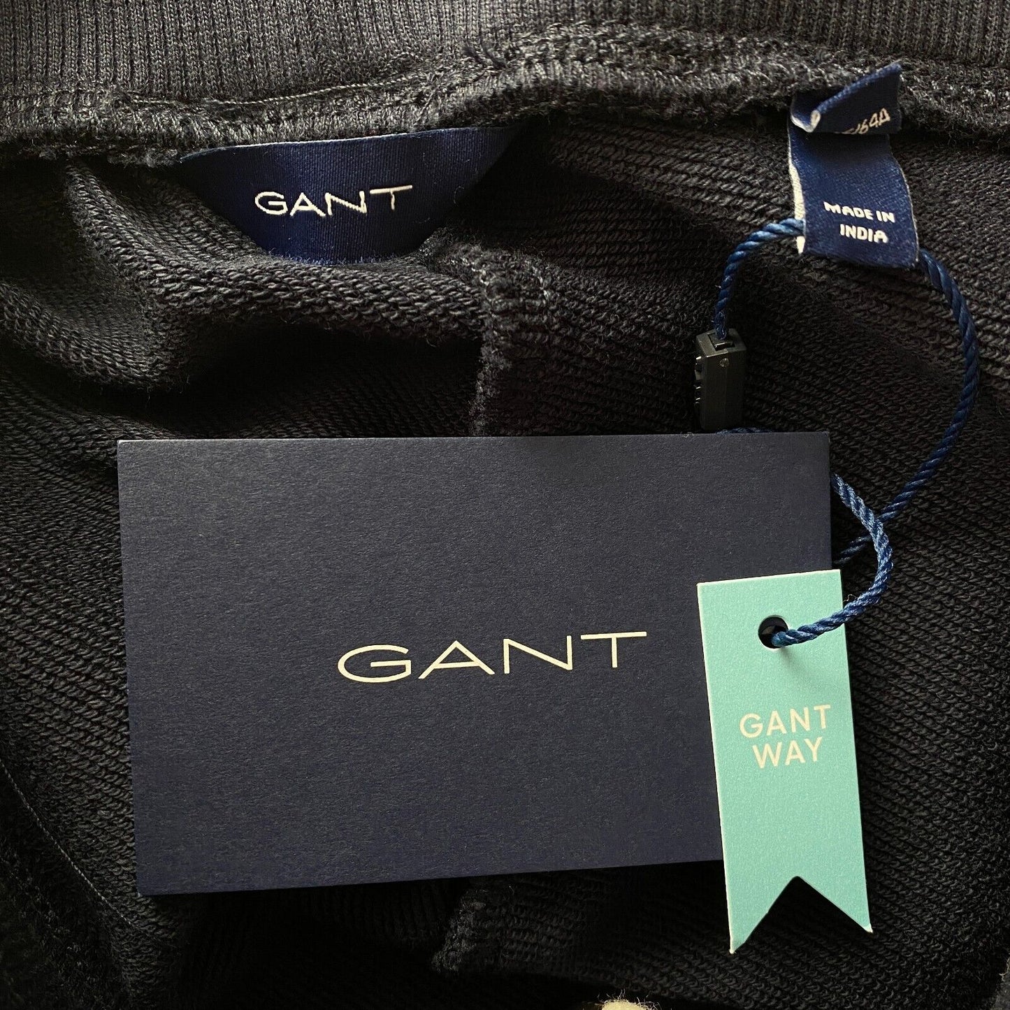 GANT Femmes Bleu Foncé Regular Fit Sweat Shorts Taille XS