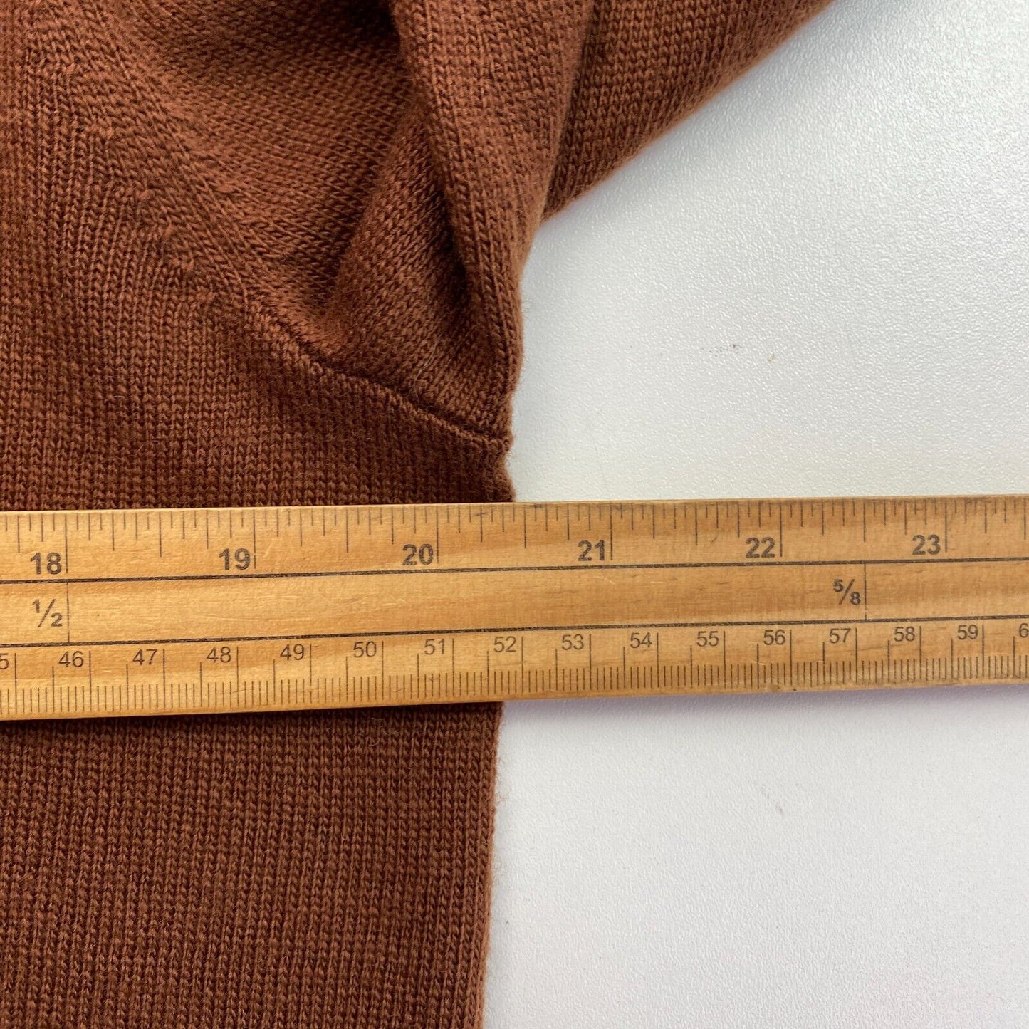 GANT Men Brown 100% Wool V Neck Sweater Pullover Size M