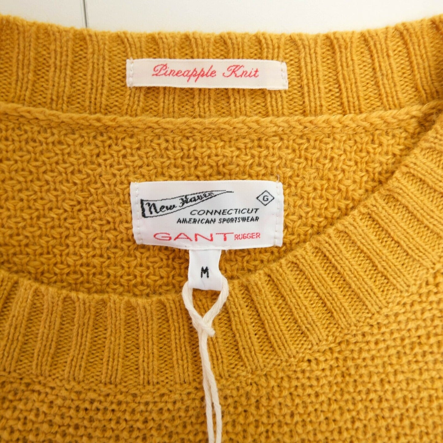 GANT Yellow Pineapple Knit Crew Neck Sweater Pullover Size M