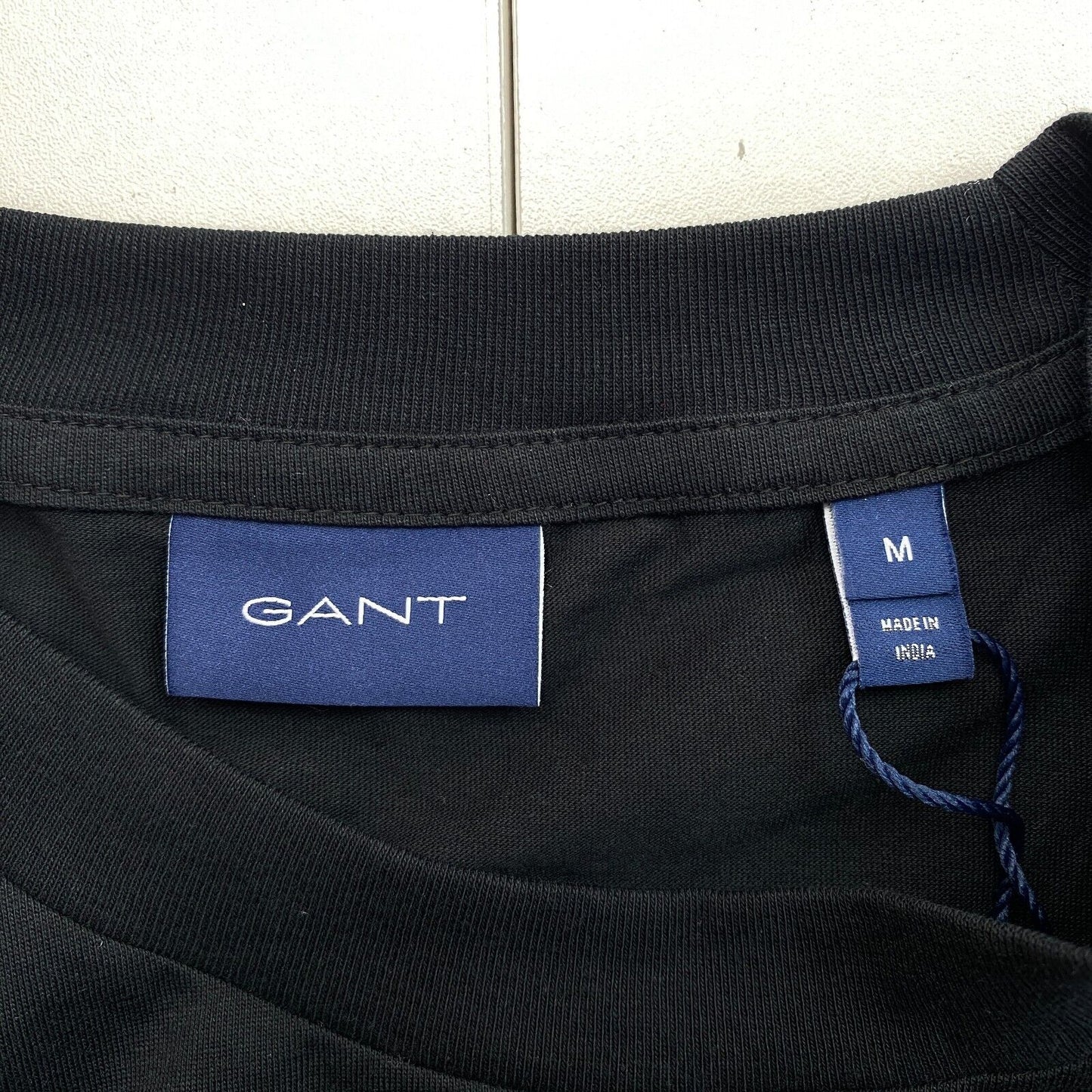 GANT Men Black Tonal Archive Shield Crew Neck Short Sleeve T Shirt Size M