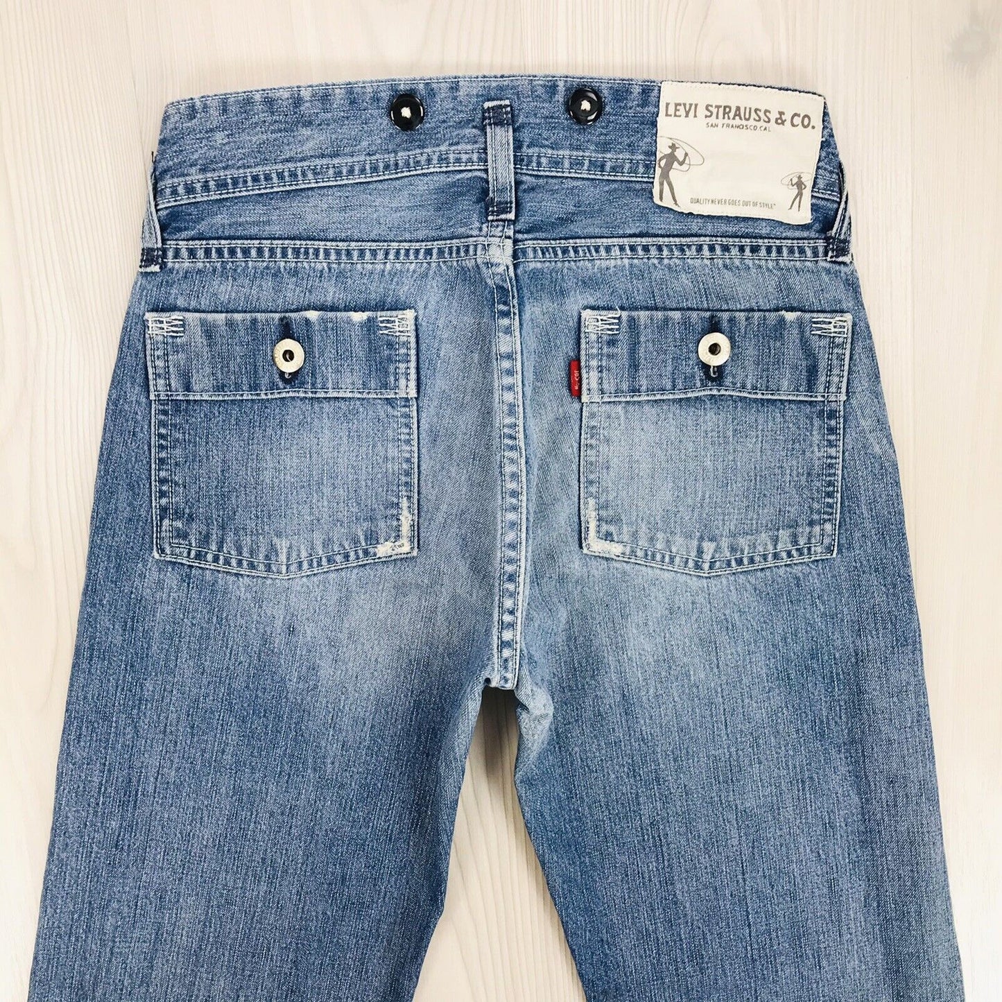 Vintage Levi's Premium Boys Blue Straight Slouch Fit Jeans W25 L25