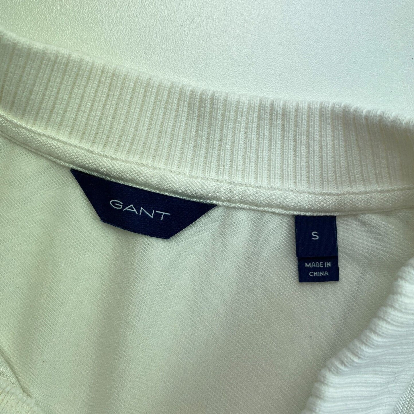 GANT Weißes Piqué-Poloshirt, Größe S