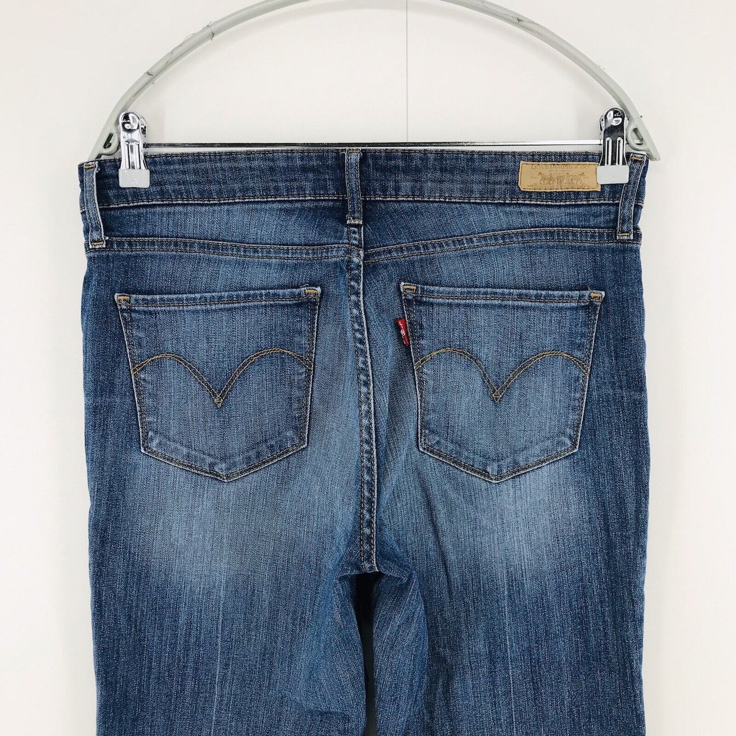 Vintage Levi's Women Blue Regular Bootcut Fit Jeans Size 8 M / W30 L34