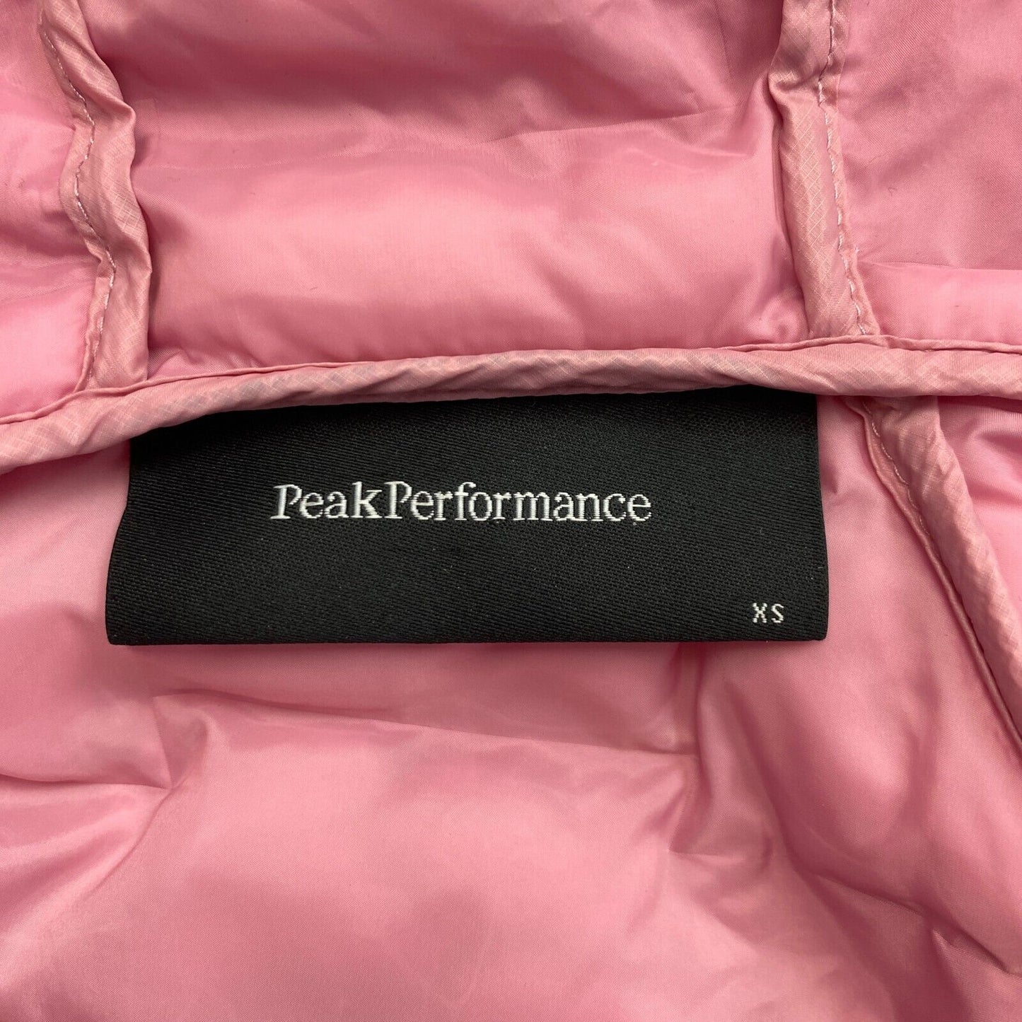 Peak Performance Pink Argon Light Hood Jacket Size XS