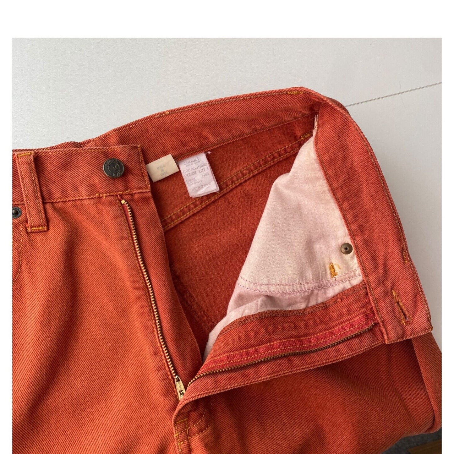 ARMANI JEANS Damen Jeans in Orange mit entspannter Straight-Fit-Passform, W34 L30, hergestellt in Italien